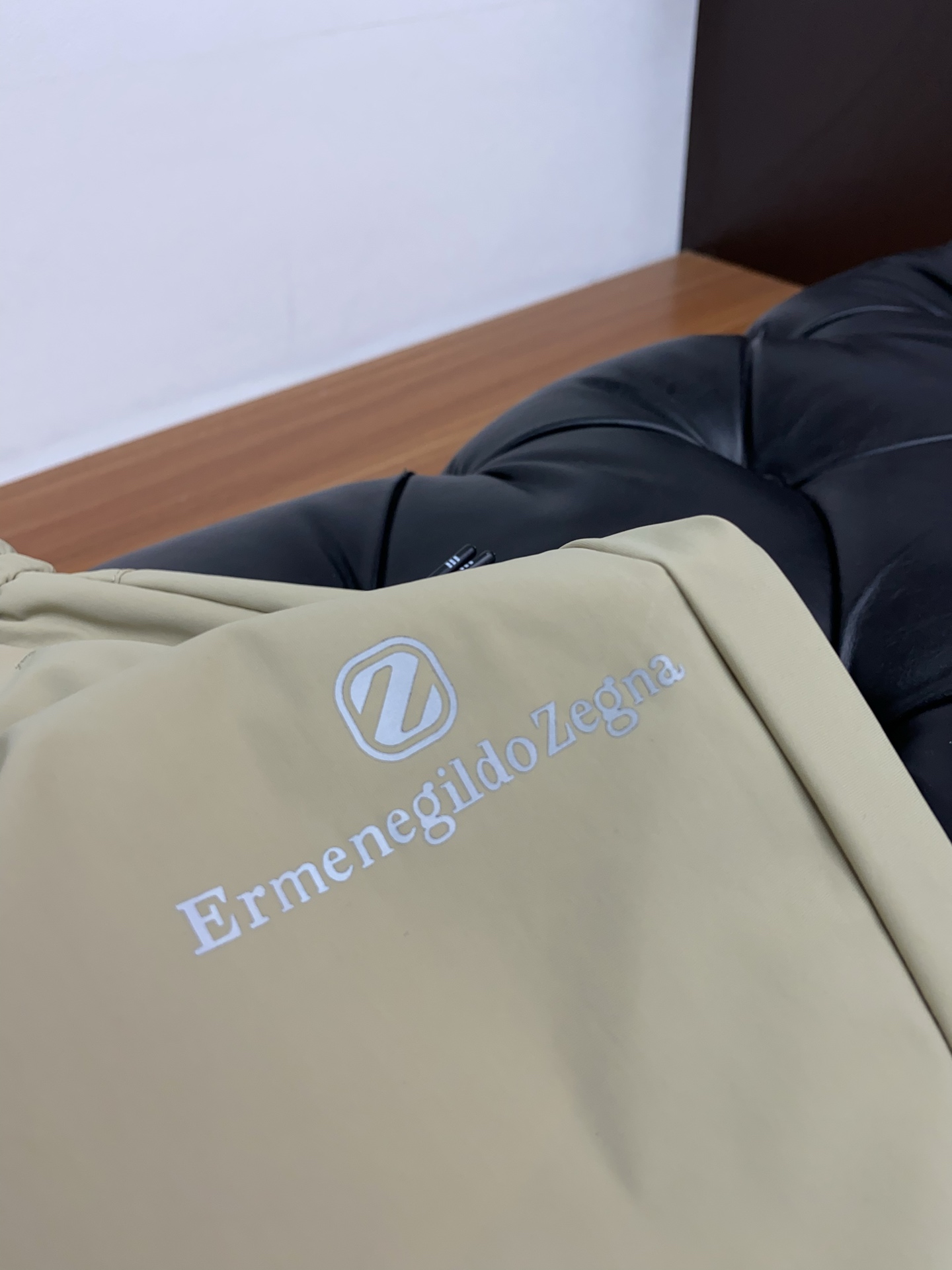 “2025 Summer New Edition Leisure Shorts: High-end Comfort and Style in Four-Sided Ice Cream Fabrics” - 图片 5