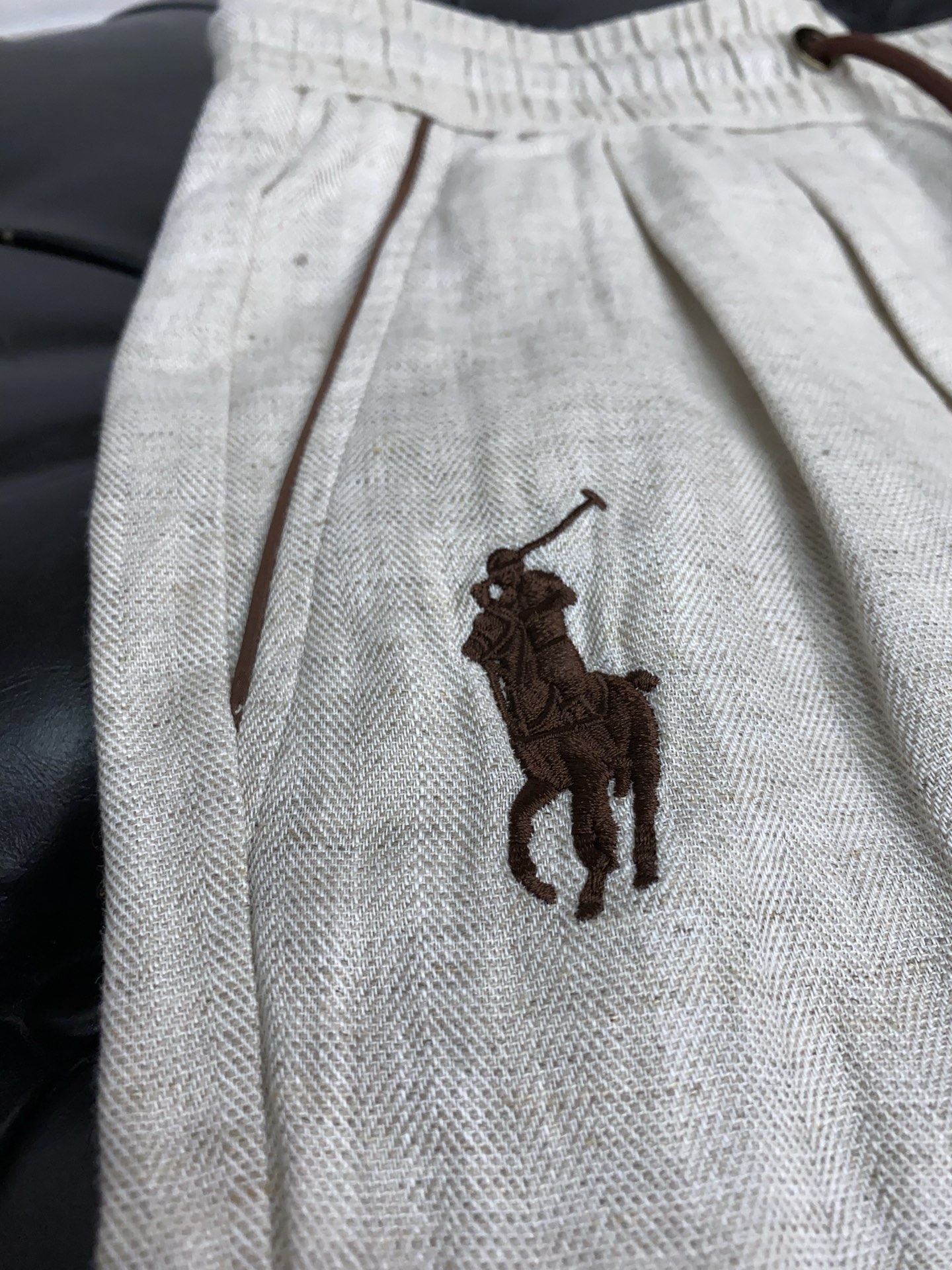 Raulen Linen Shorts: Cool, Comfortable, and Stylish for Summer Wear - 图片 5