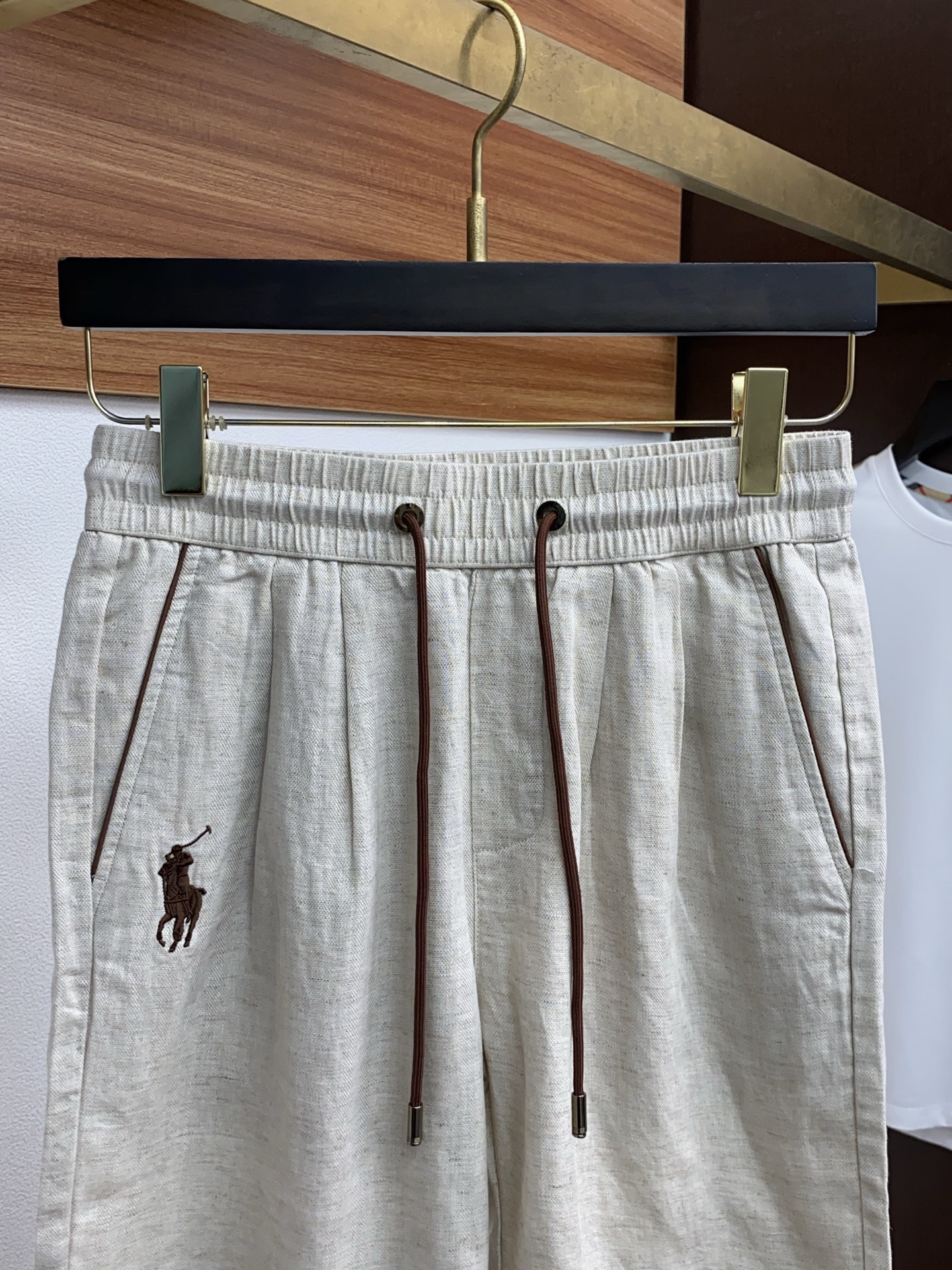 Raulen Linen Shorts: Cool, Comfortable, and Stylish for Summer Wear - 图片 2