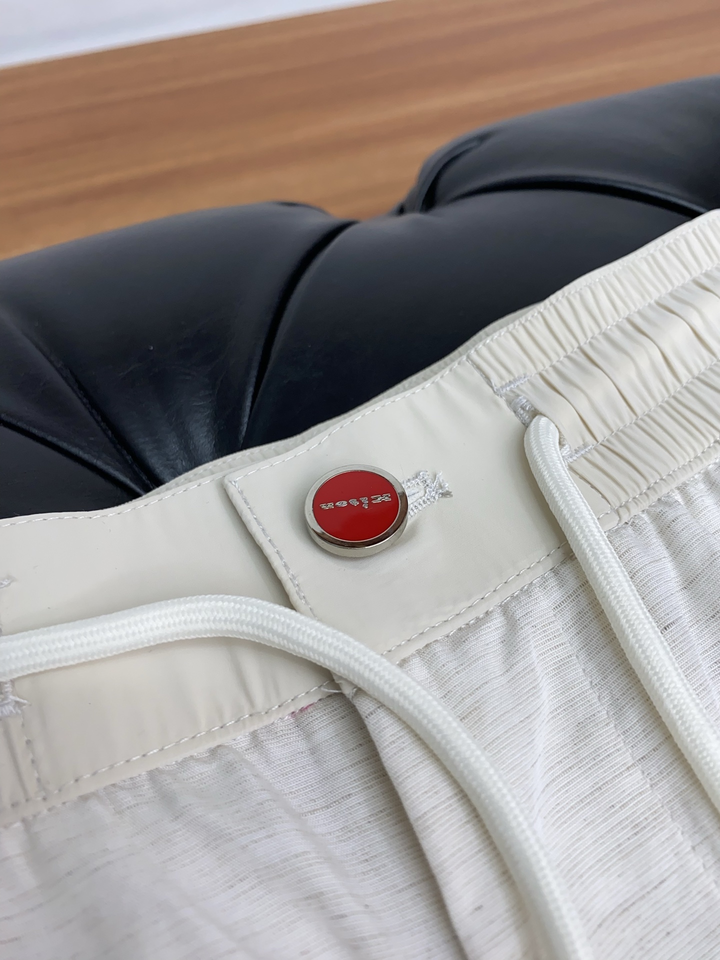 Kiton 2025 Linen Shorts: Cool, Comfortable, and Stylish for Summer Fashion - 图片 7