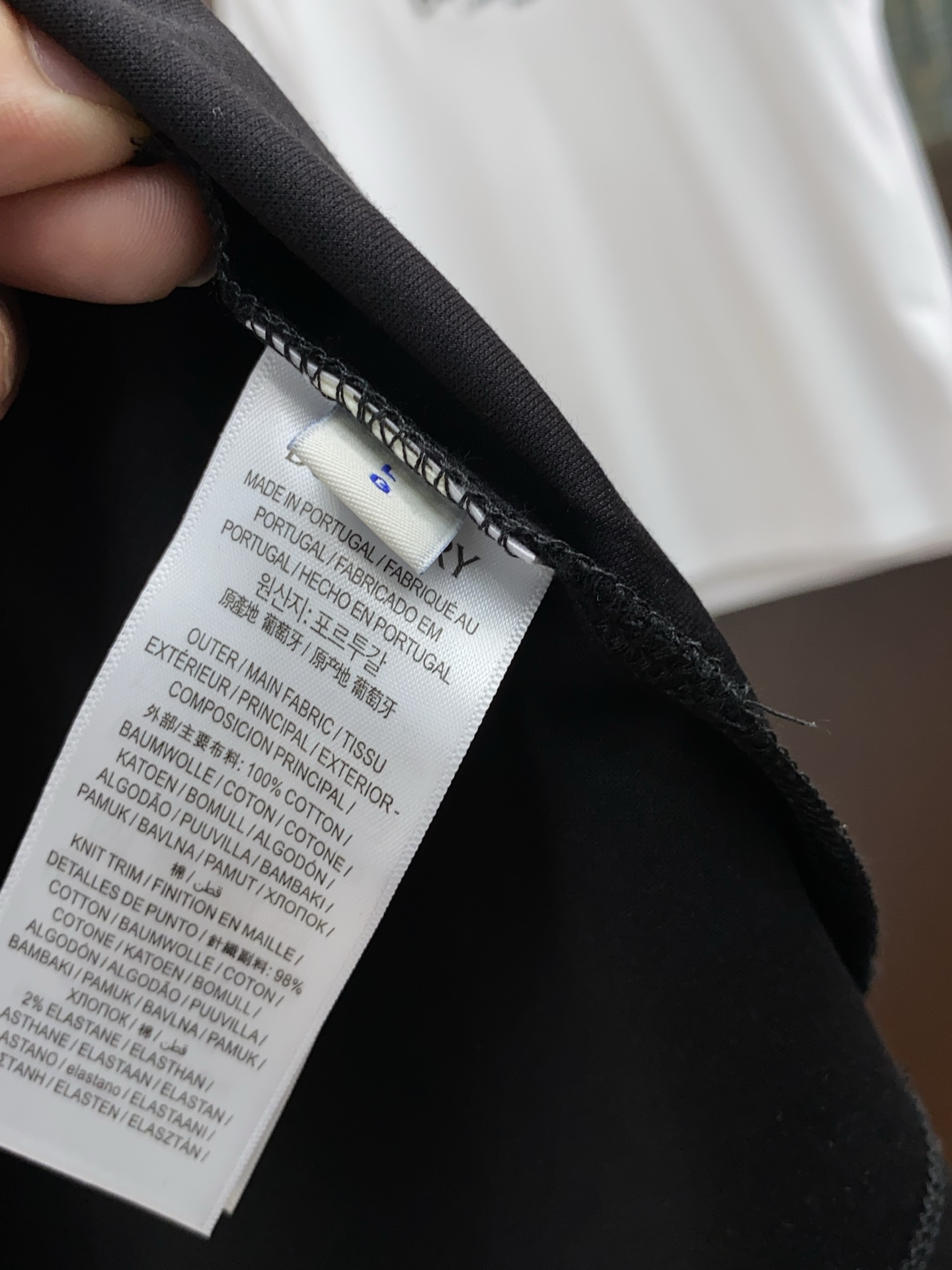  巴宝莉 2025春夏新款首发专柜最新款圆领短袖 高端订制 设计前卫时尚！品牌logo重工艺设计 高端定