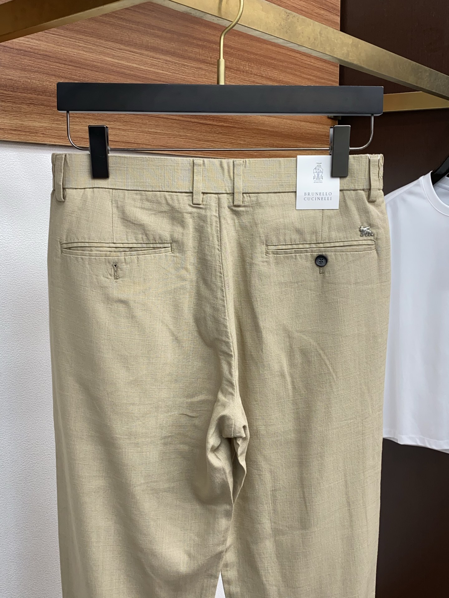 High-End Urban Spring/Summer Recreational Pocket Collection in Gold, Business and Leisure. - 图片 9