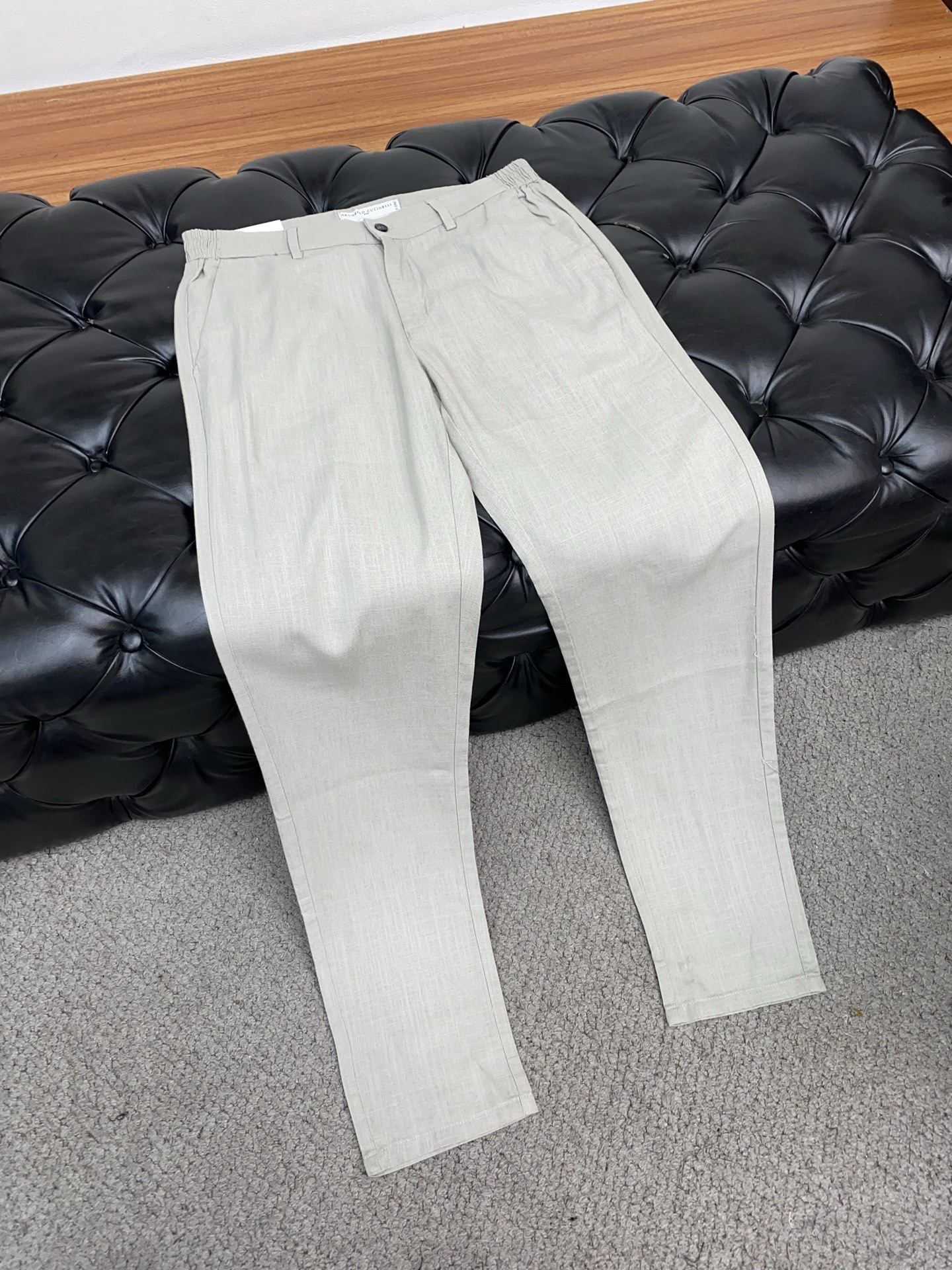 Top-Tide Fashioners: High-End Spring and Summer Recreational Pocket, Urban Style. - 图片 6