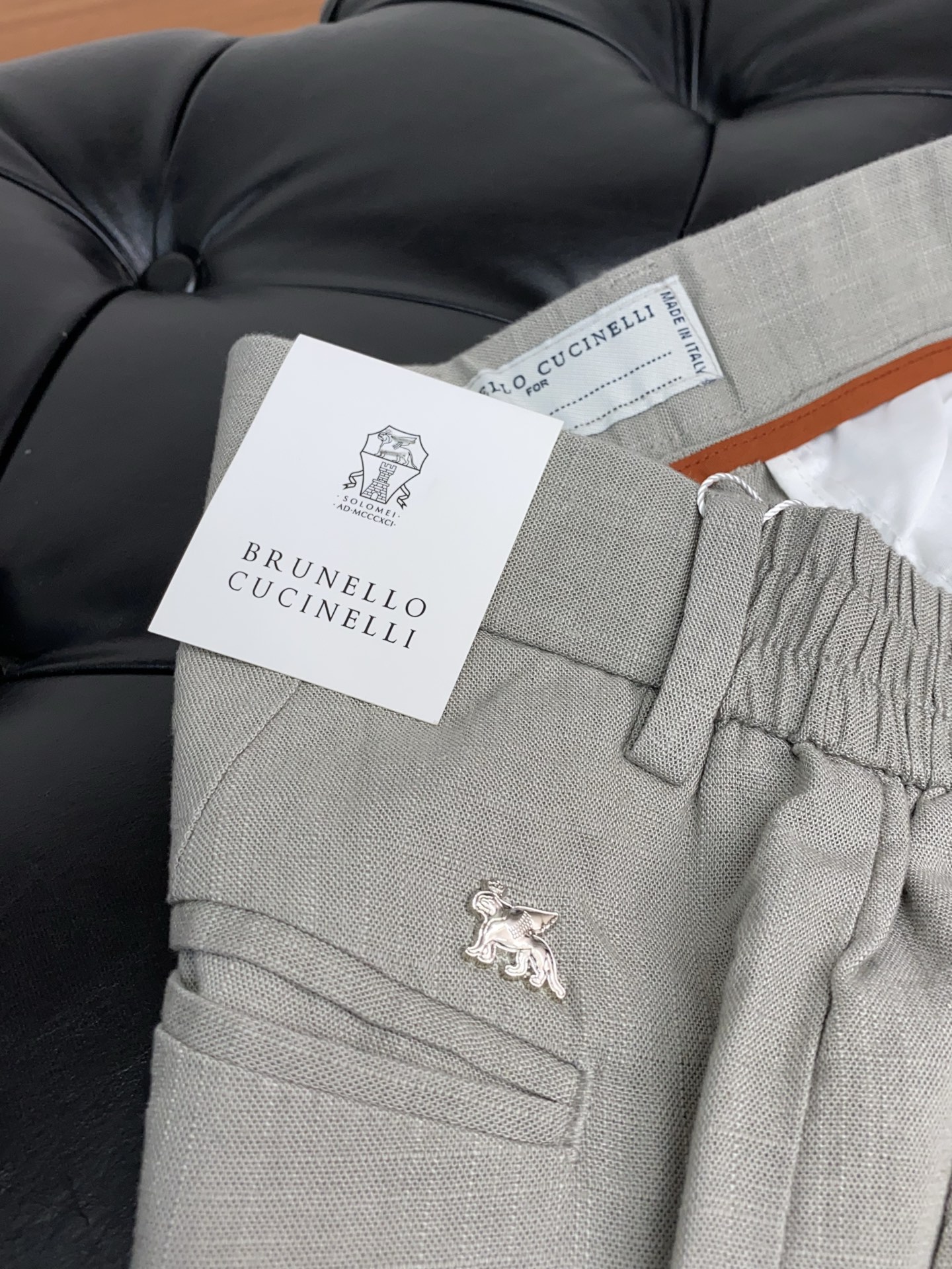 Top-Tide Fashioners: High-End Spring and Summer Recreational Pocket, Urban Style. - 图片 5