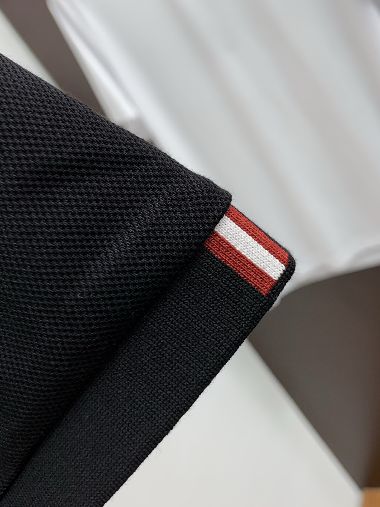 2025 Spring & Summer Crooked Polo: Comfortable, Classic Fashion, High Quality Fabric. - 图片 5