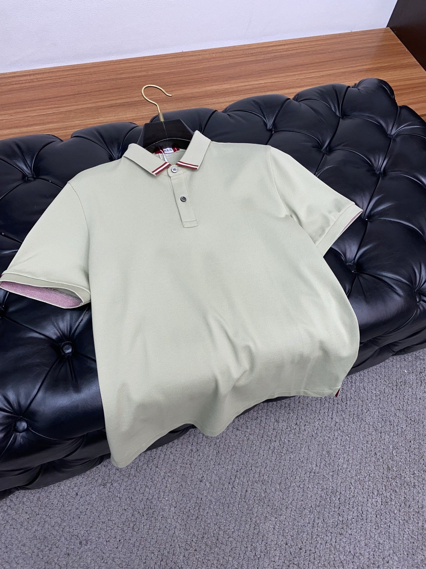 2025 Spring/Summer Crooked Polo: Comfortable, Classic, High-Quality Fashion Polo in Knitted Cotton - 图片 8