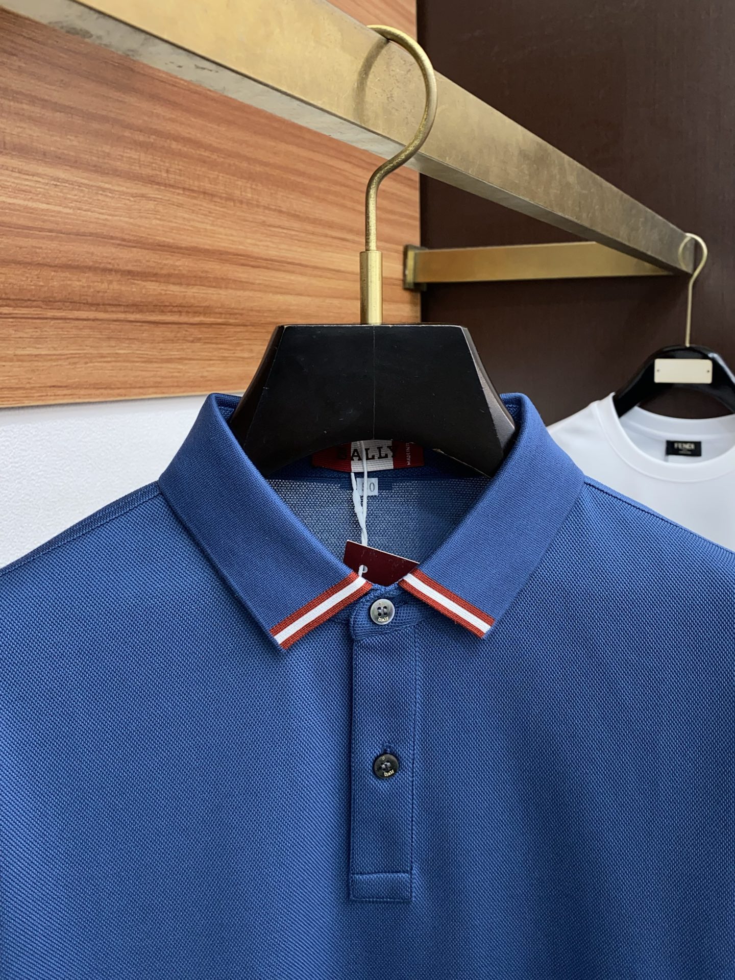 2025 Spring & Summer Crooked Polo: Comfortable, Classic Fashion-leading, High-quality Fabric, Elegant Look - 图片 3