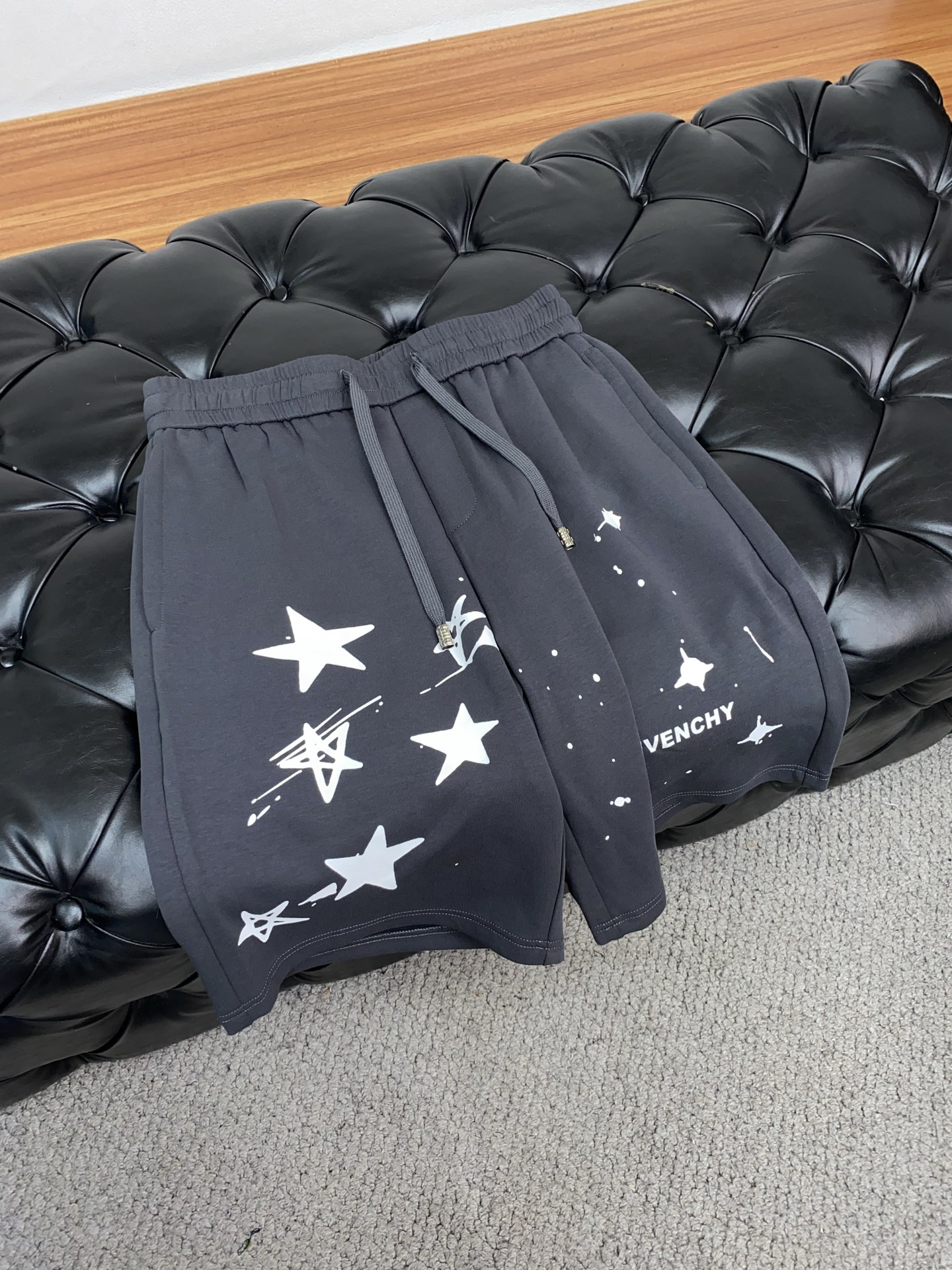 “Spring 2025 Summer Leisure Shorts: High-End Customized Comfort and Style” - 图片 7
