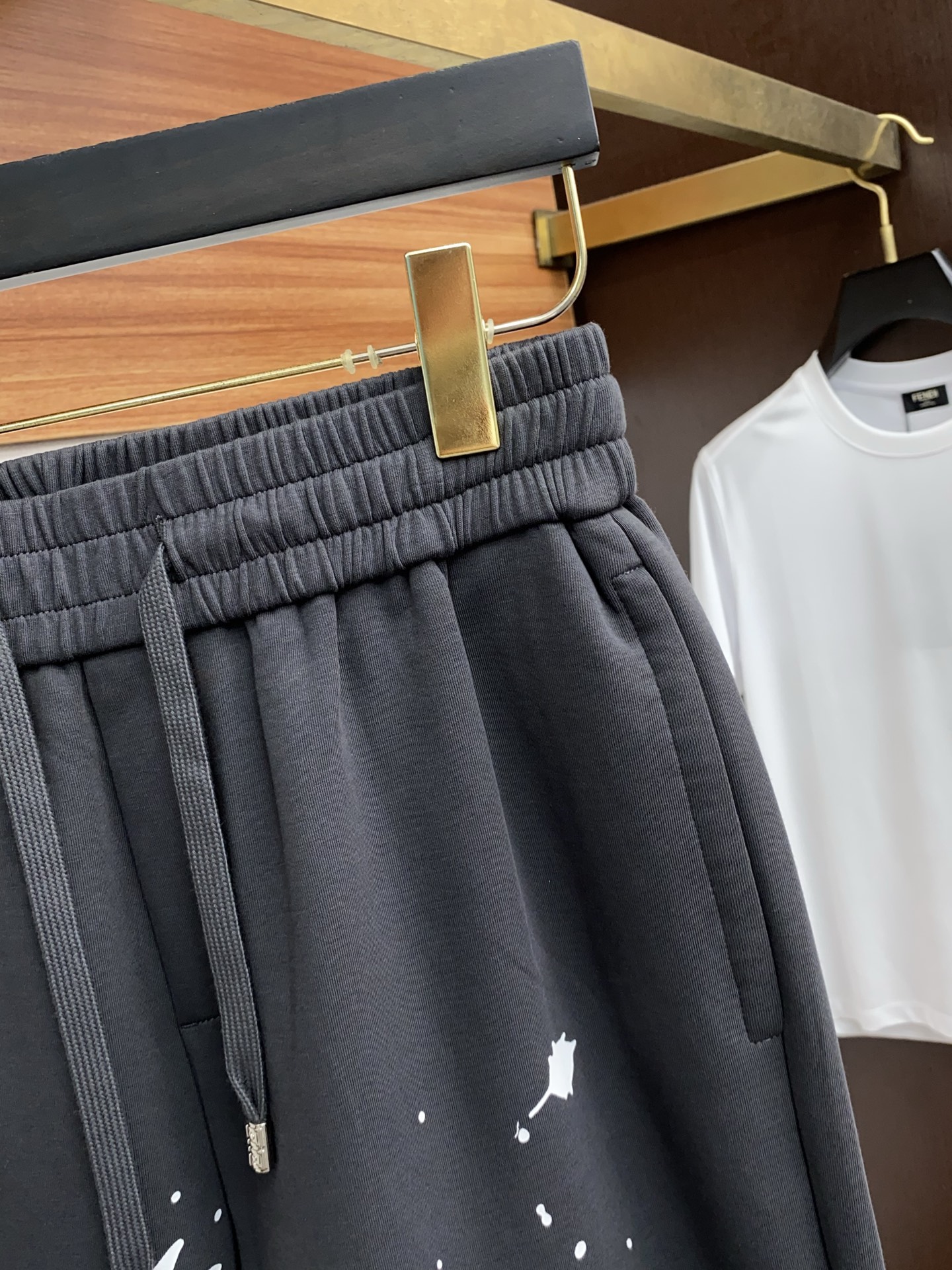 “Spring 2025 Summer Leisure Shorts: High-End Customized Comfort and Style” - 图片 3