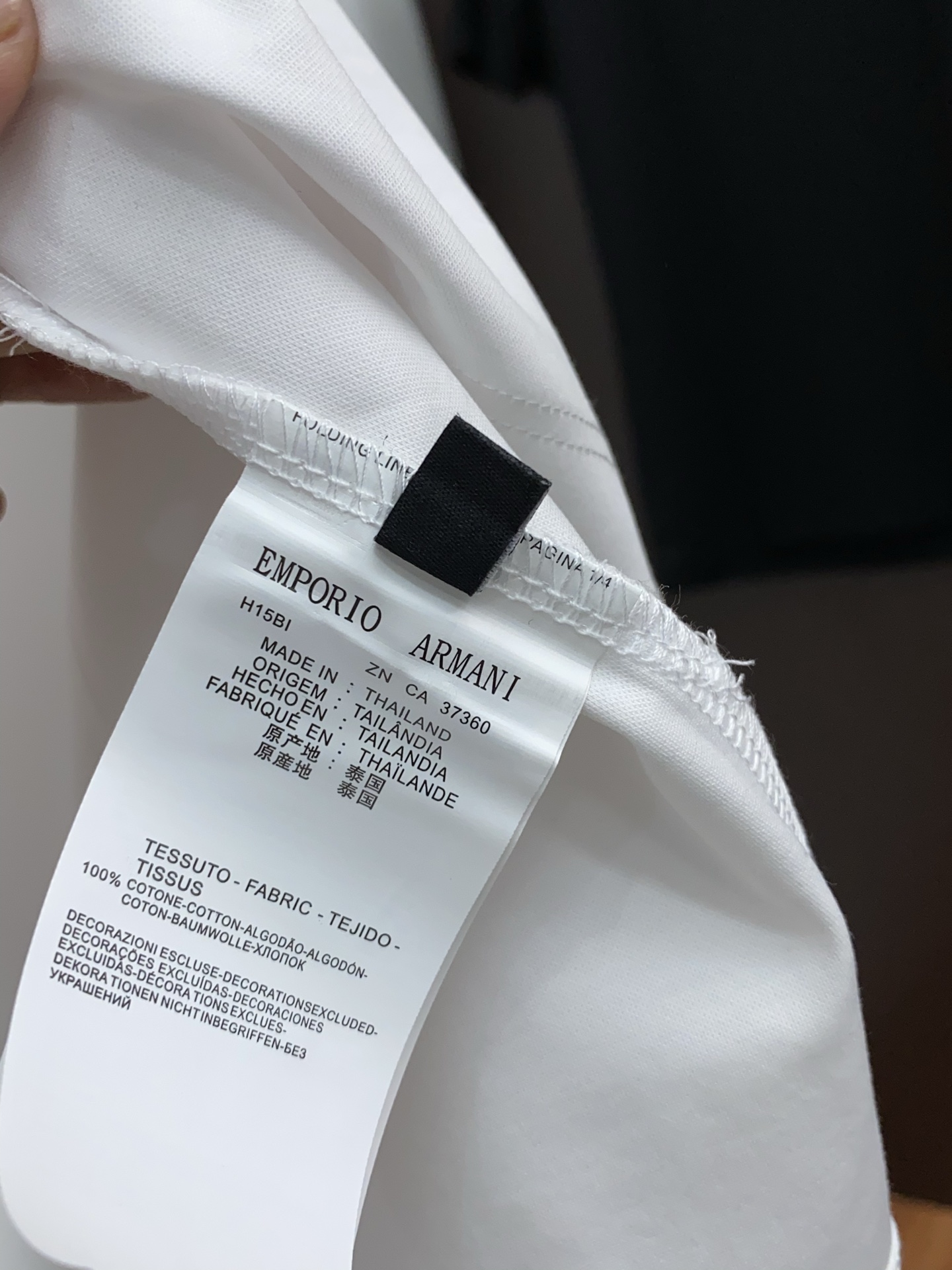  阿玛尼 2025春夏新款首发专柜最新款圆领短袖 高端订制 设计前卫时尚！品牌logo重工艺设计 高端定