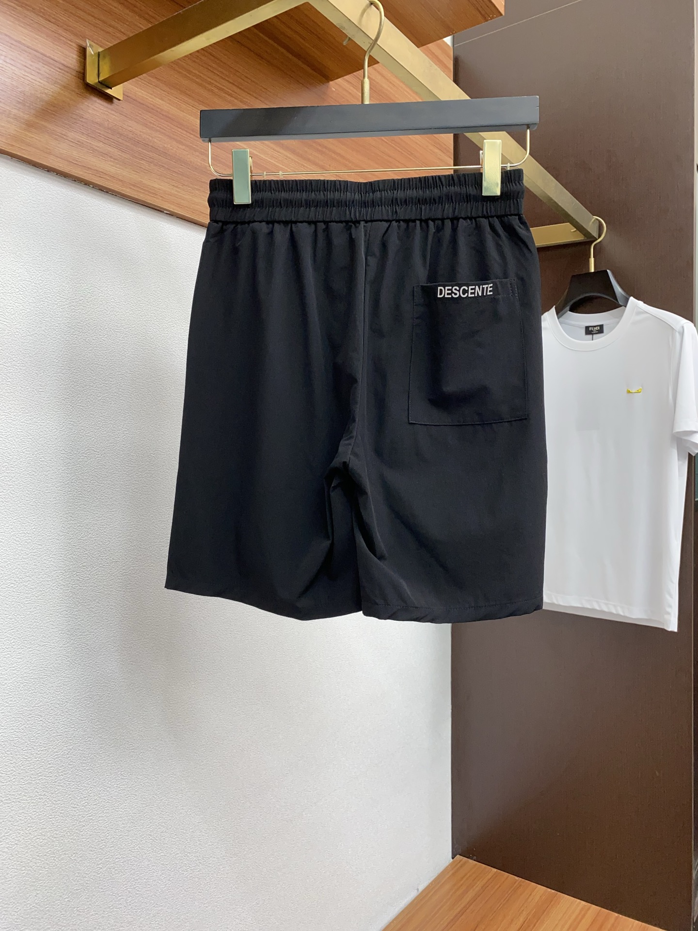 “2025 Summer New Edition Leisure Shorts: All-Powerful, Customized Fabric, High-End Comfort” - 图片 8