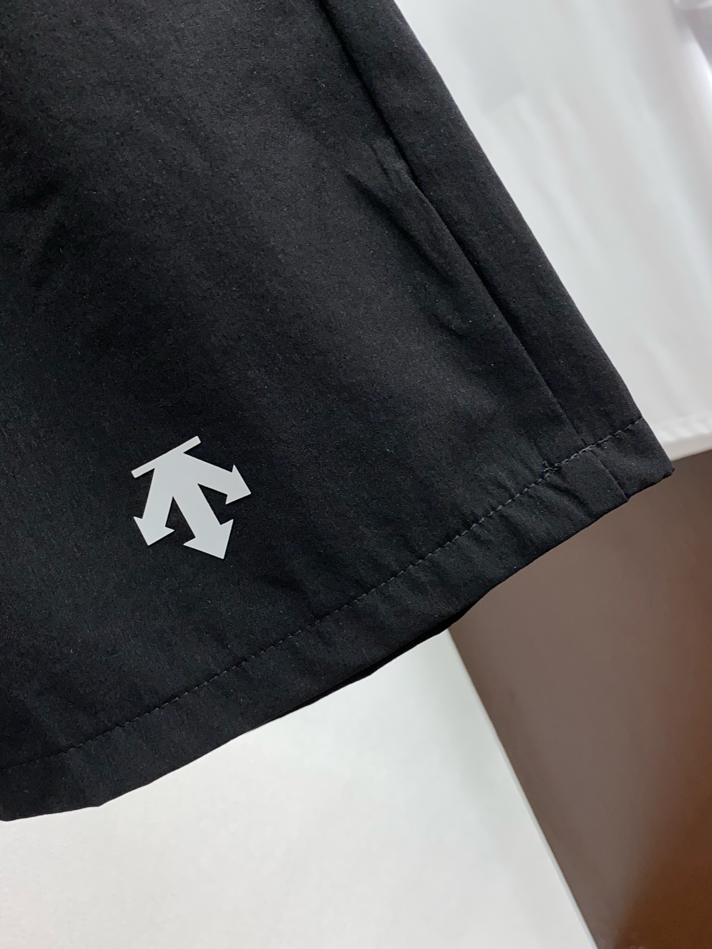 “2025 Summer New Edition Leisure Shorts: All-Powerful, Customized Fabric, High-End Comfort” - 图片 4