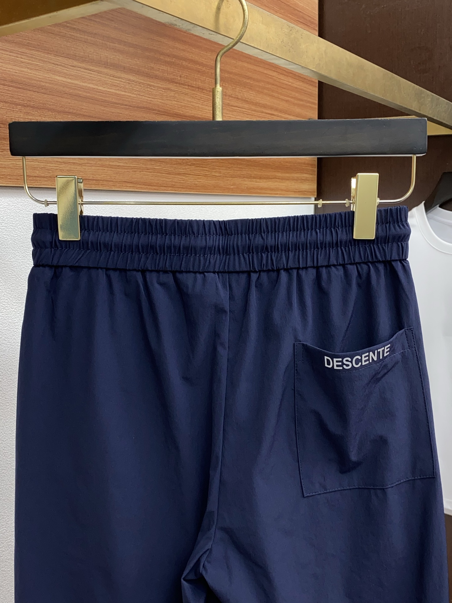 2025 Summer New Edition Leisure Shorts: Customized Fabric for Ultimate Comfort and Style - 图片 9