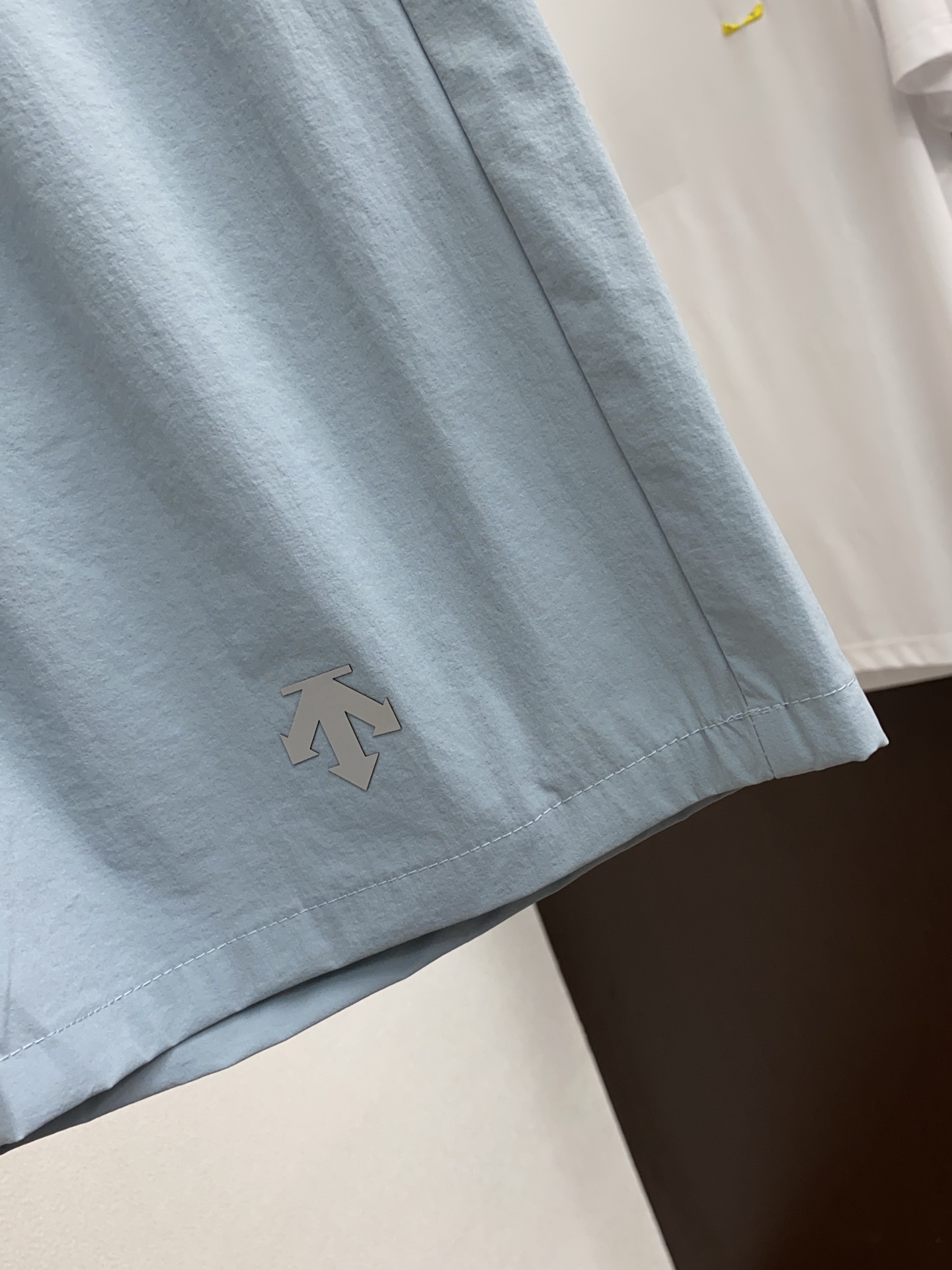 “2025 Summer New Edition Leisure Shorts: All-Powerful, Customized Fabric, High-End Comfort” - 图片 4