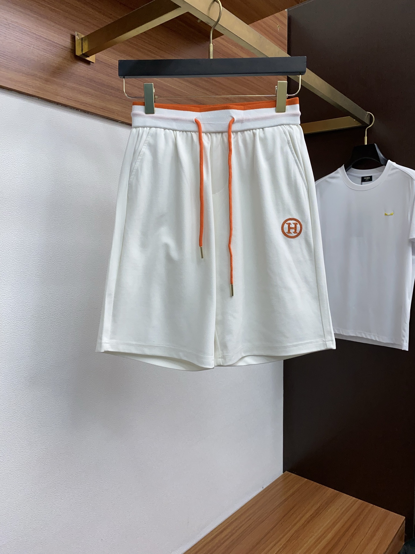 “2025 Summer New Leisure Shorts: High-End Customized Comfort and Style for All Sizes” - 图片 1