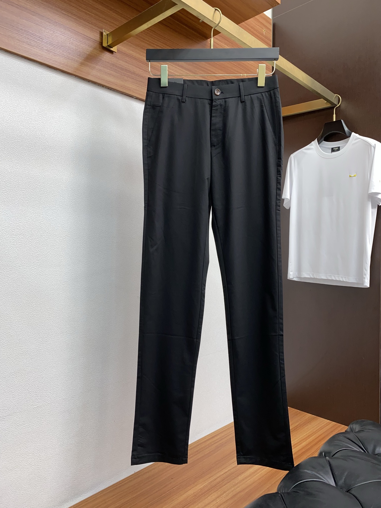 Amani 2025 SS Men’s Pants: Unchallenged Sales with Polytechnic Aesthetics and Japanese Fabric - 图片 2
