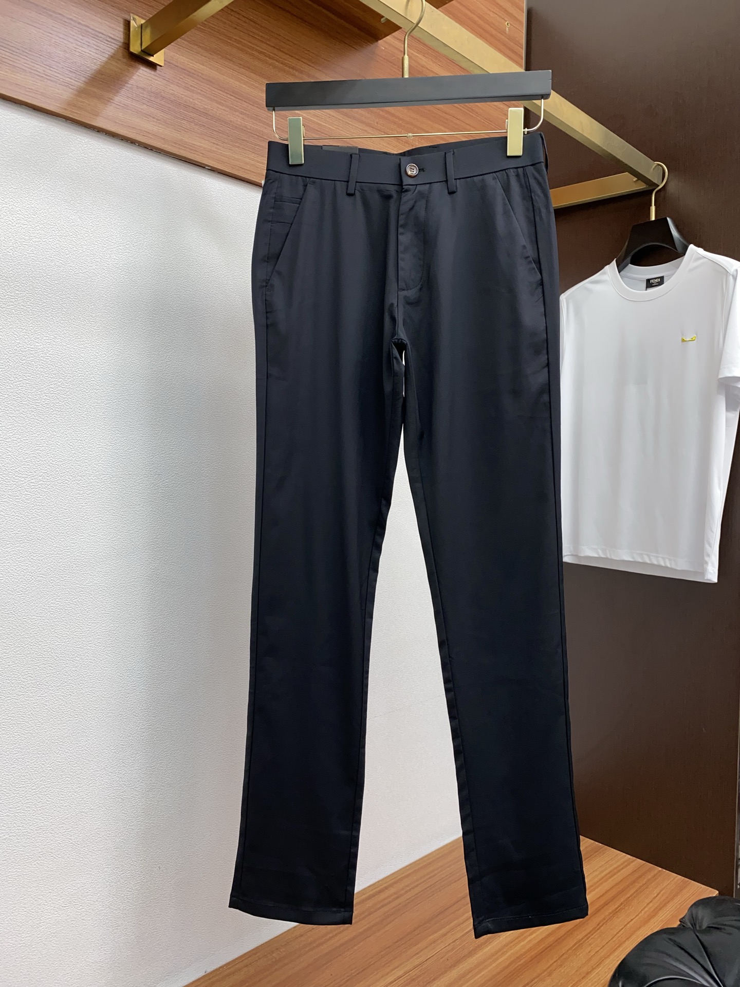 Amani 2025 SS Men’s Pants: Unchallenged Sales with Polytechnic Aesthetics and Japanese Fabric - 图片 2