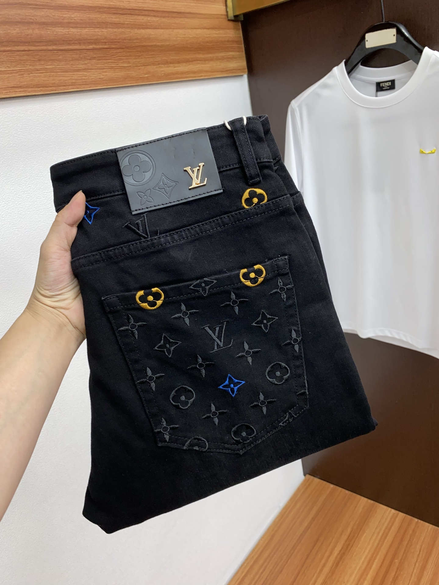  25秋冬新款 男士牛仔裤原厂原布原洗水！进口原版水洗弹力面料，复杂的手工艺叠加，任何一个洗水环节多停留