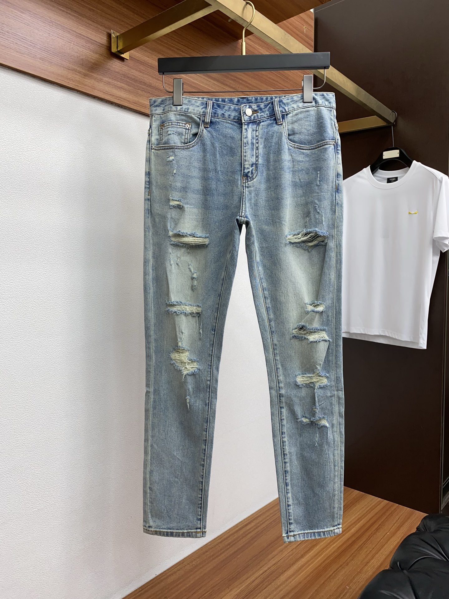 P953 AIM Men’s Little Nail Original Jeans with Unique Handicrafts - 图片 2