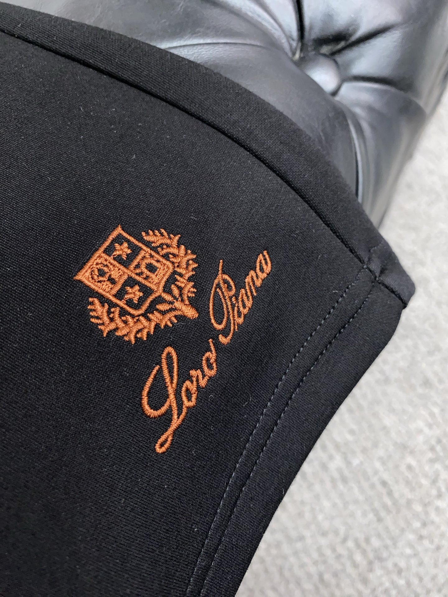 New Fashion Shorts: Super-Flowing, Luxurious, and Gender-Neutral Style - 图片 5