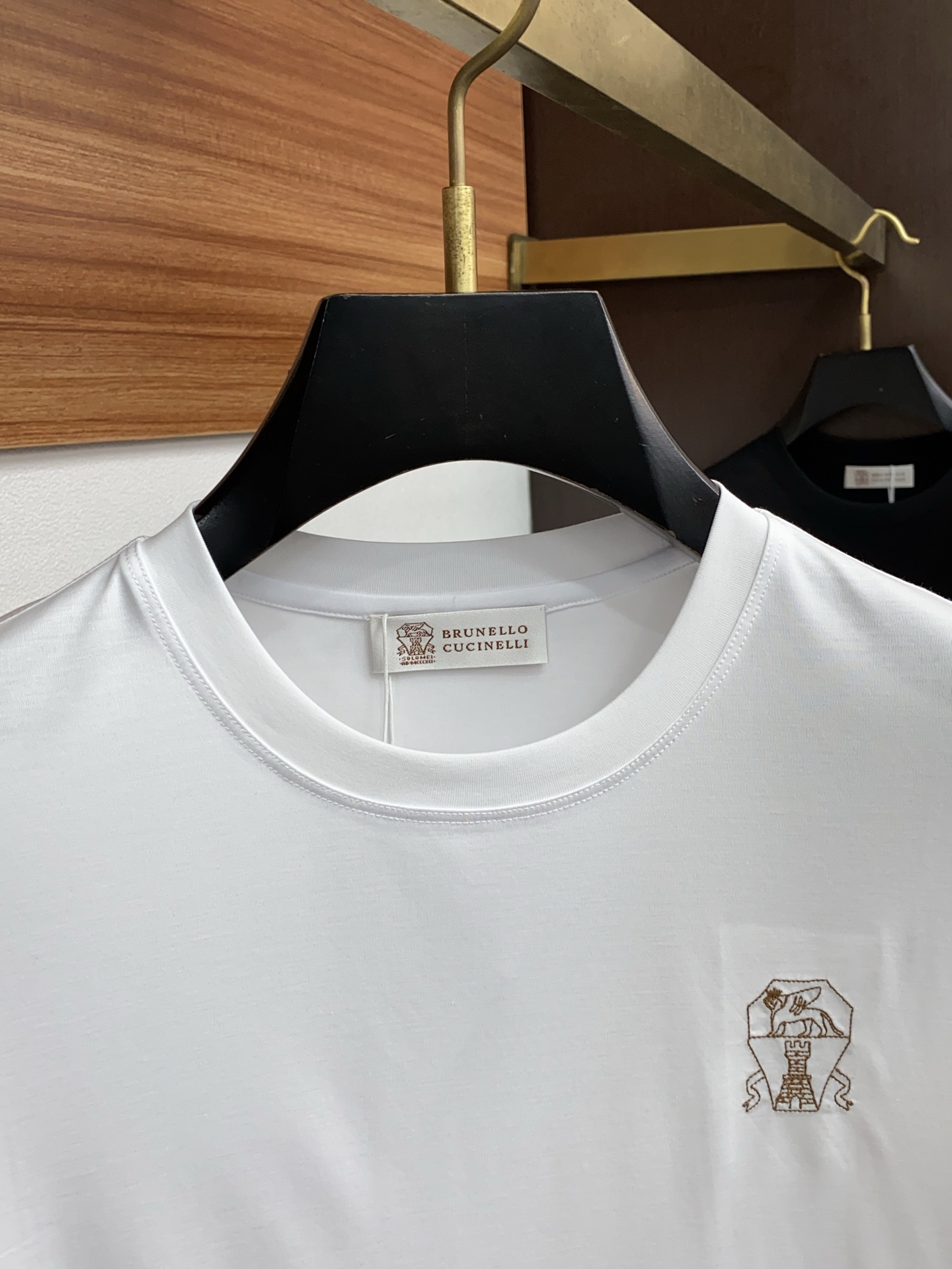 Bc 2026春夏新款首发专柜最新款圆领短袖 高端订制 设计前卫时尚！品牌logo重工艺设计 高端定制1