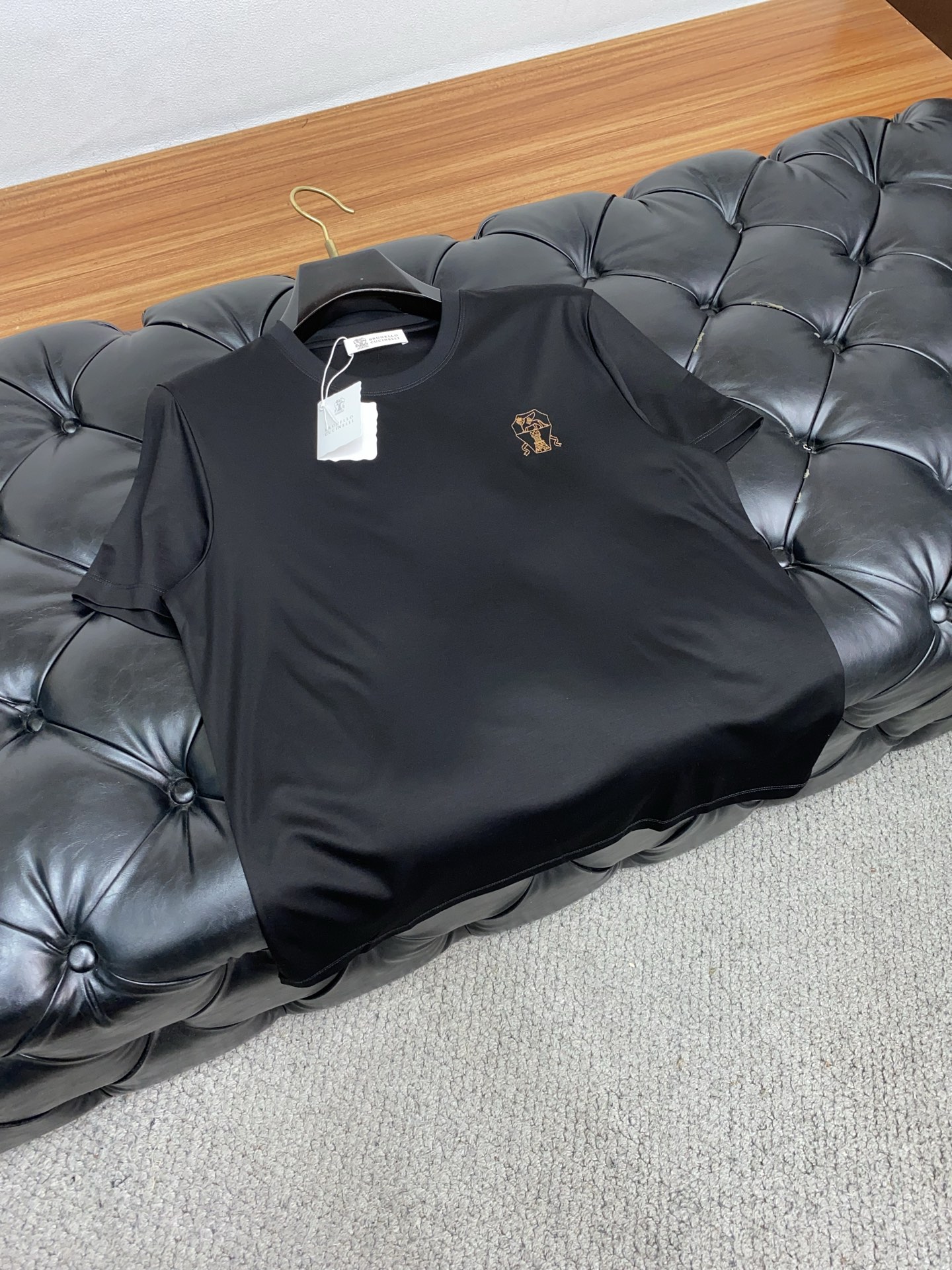 Bc 2026春夏新款首发专柜最新款圆领短袖 高端订制 设计前卫时尚！品牌logo重工艺设计 高端定制1