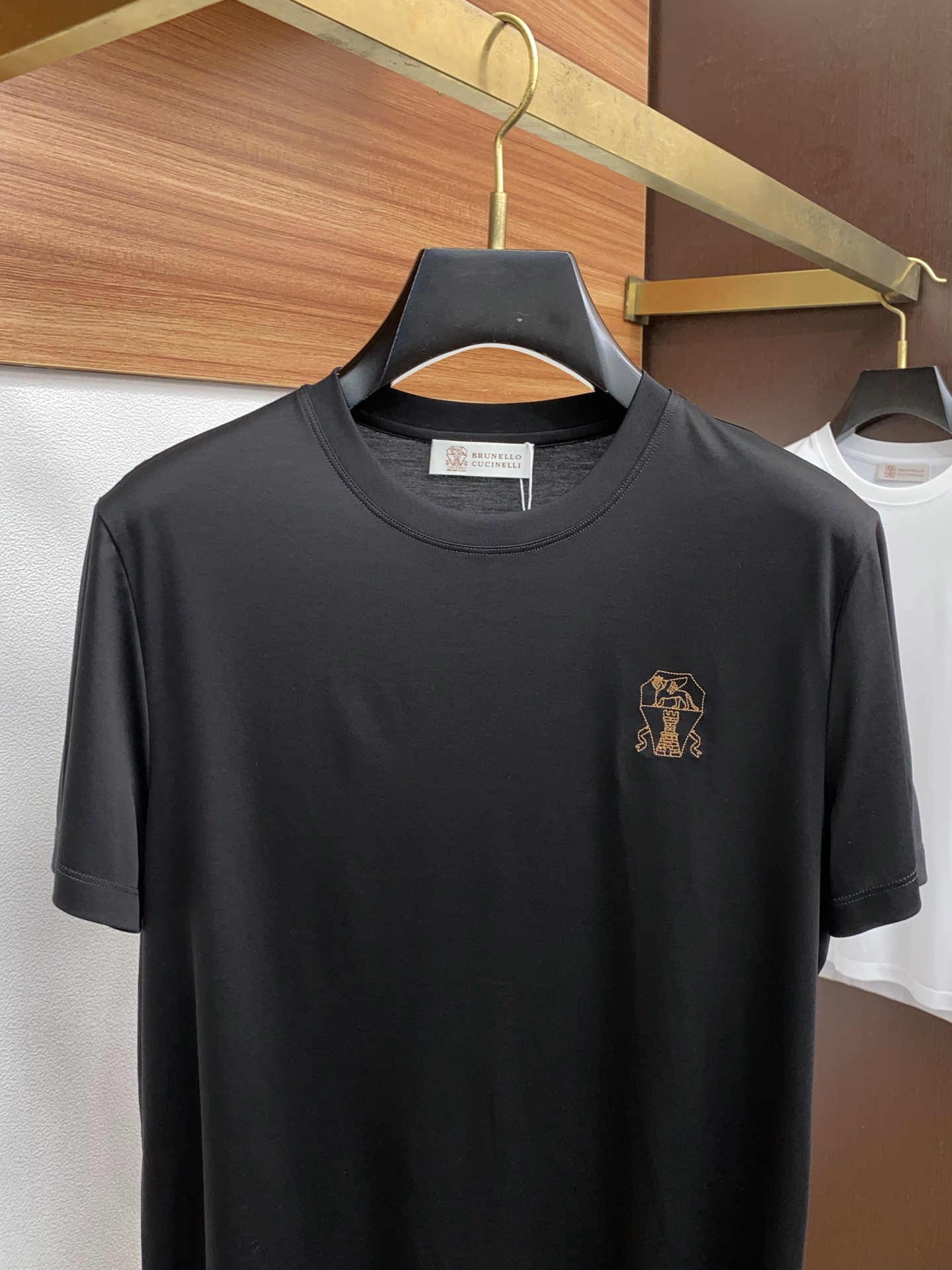 Bc 2026春夏新款首发专柜最新款圆领短袖 高端订制 设计前卫时尚！品牌logo重工艺设计 高端定制1