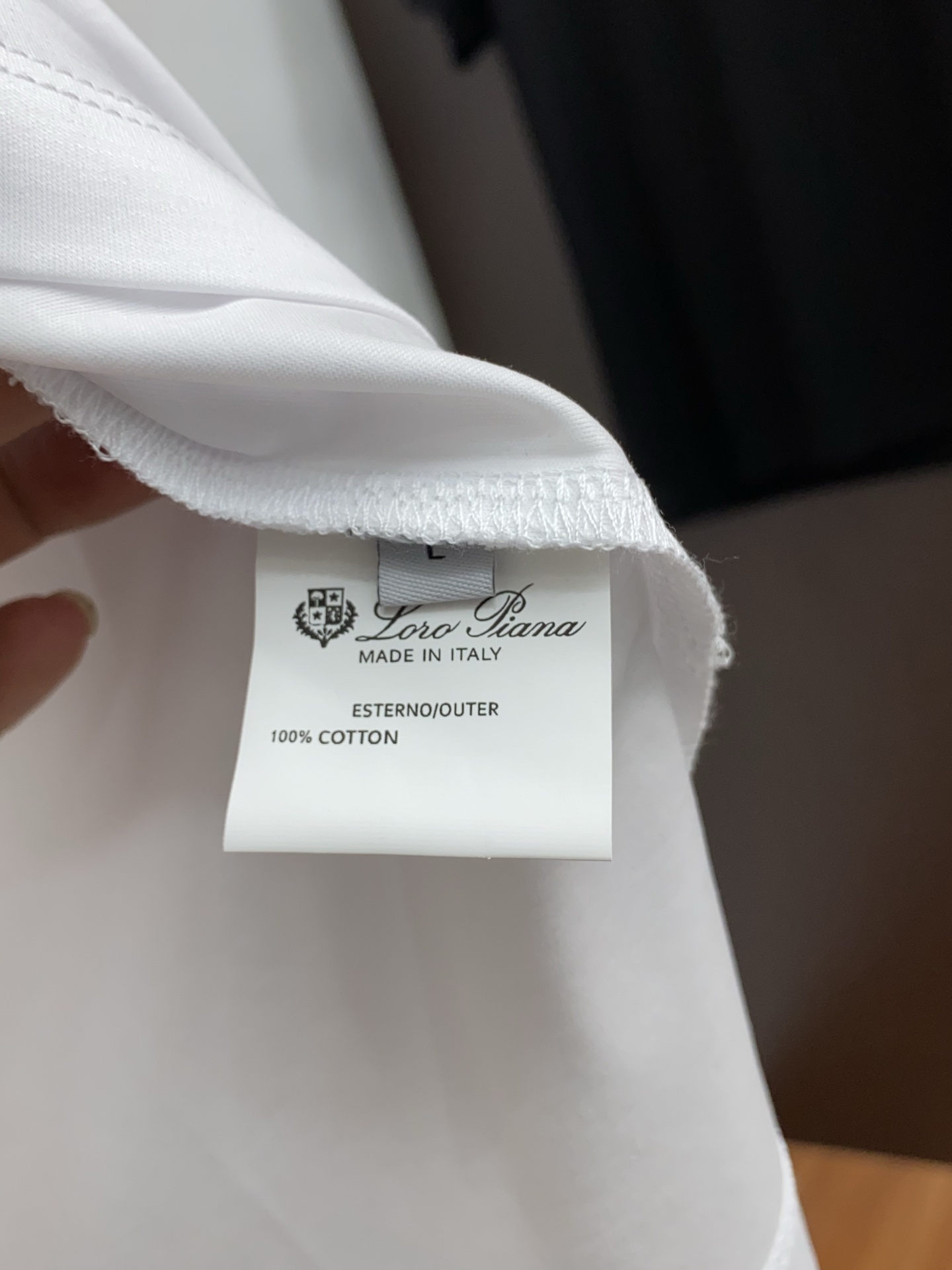 lP🆕 诺悠翩雅 2025春夏新款首发专柜最新款圆领短袖 高端订制 设计前卫时尚！品牌logo重工艺设计