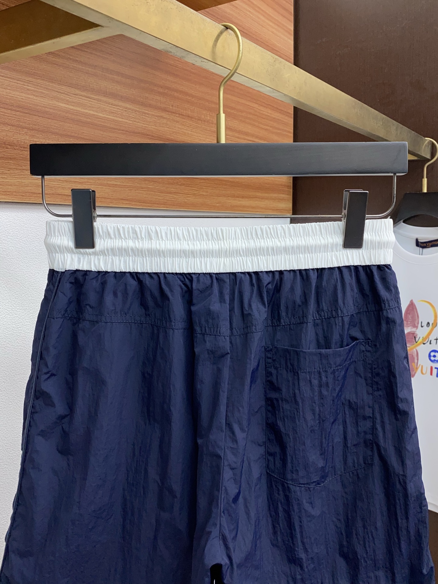 “2025 Summer New Edition Leisure Shorts: All-Powerful, Customized Fabric, High-End Comfort” - 图片 9