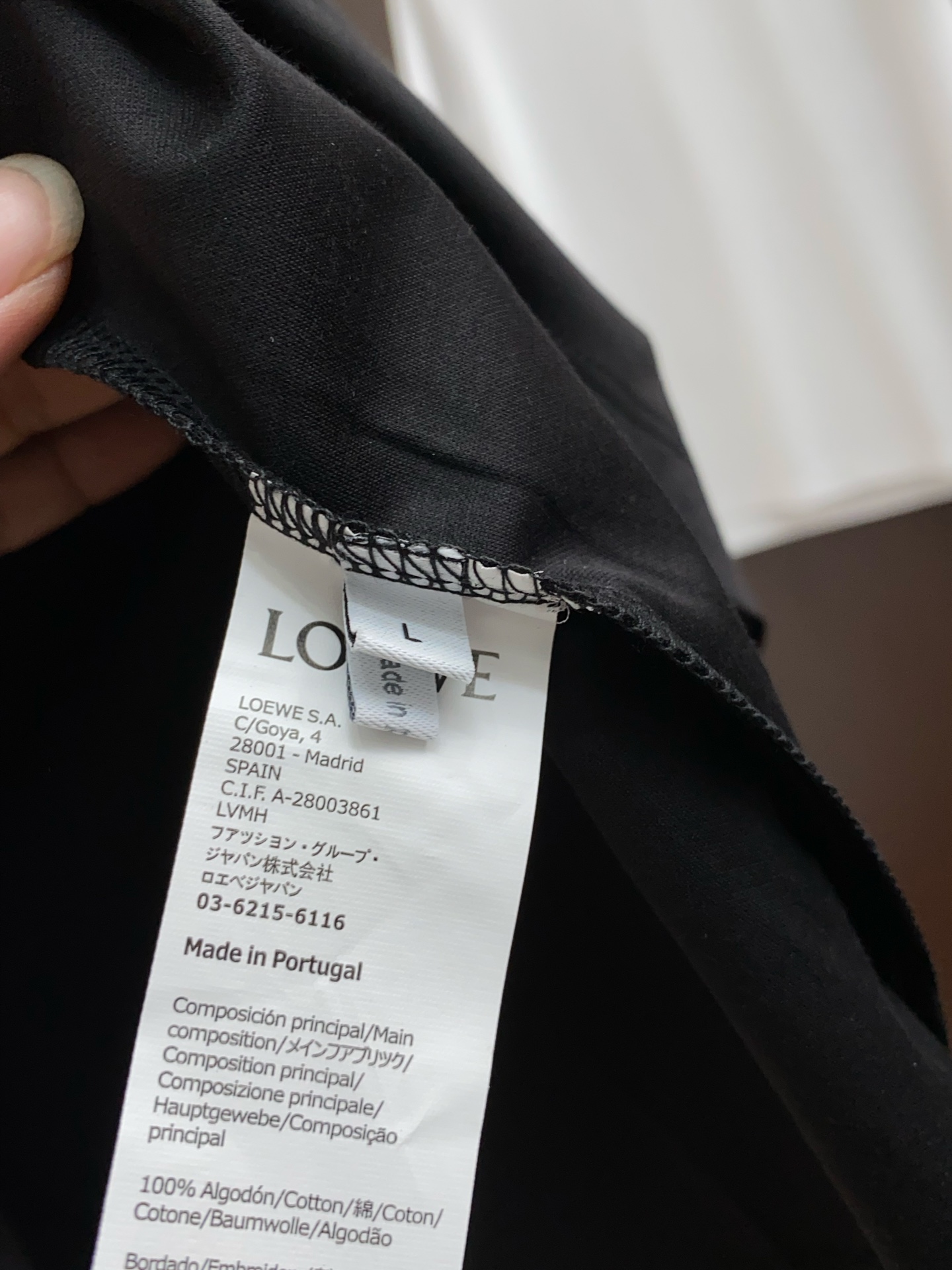 罗意威 2025春夏新款首发专柜最新款圆领短袖 高端订制 设计前卫时尚！品牌logo重工艺设计 高端定制