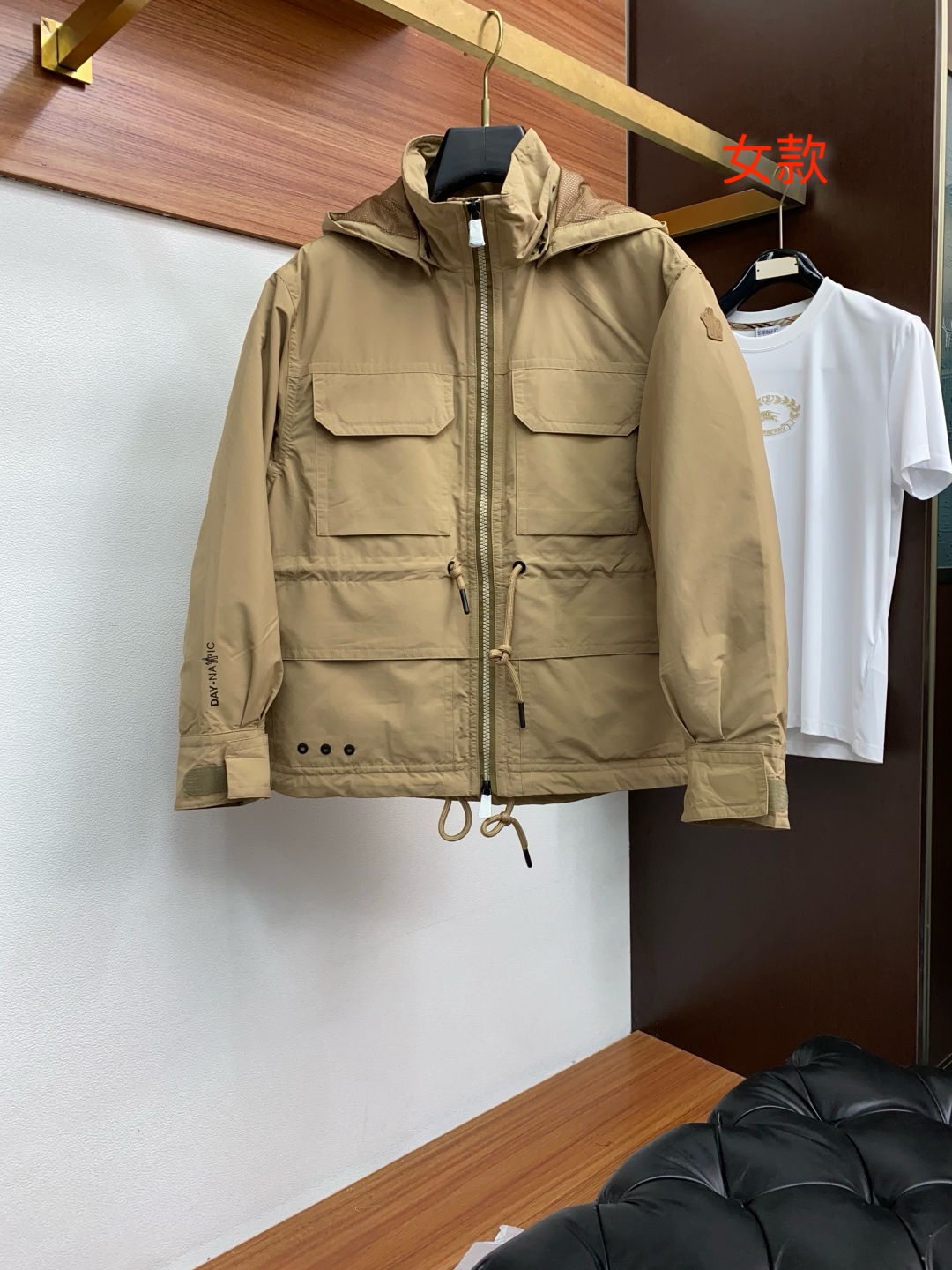 女款 蒙口 秋冬新款羽绒服 原版11订制五金配件全进口原版定制 欢迎专柜对比 绝对的高品质 采用顶级90