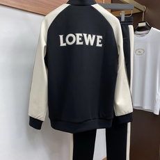 罗意威 秋冬新款拉链外套套装 高品质定制面料 顶级版本贸易公司渠道订单,海外精品独家限定发售,经典即永 罗意威 秋冬新款拉链外套套装 高品质定制面料 顶级版本贸易公司渠道订单,海外精品独家限定发售,经典即永