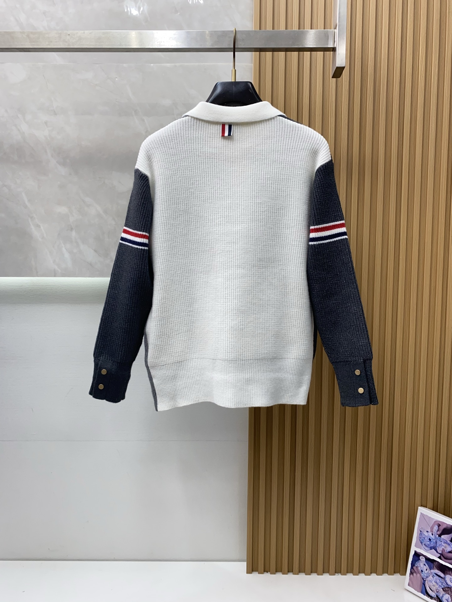 TB 2025FW男士秋冬毛衣 针织男装外套，休闲日常穿搭单品！上身修饰身形、定制面料将时装美学和新都市