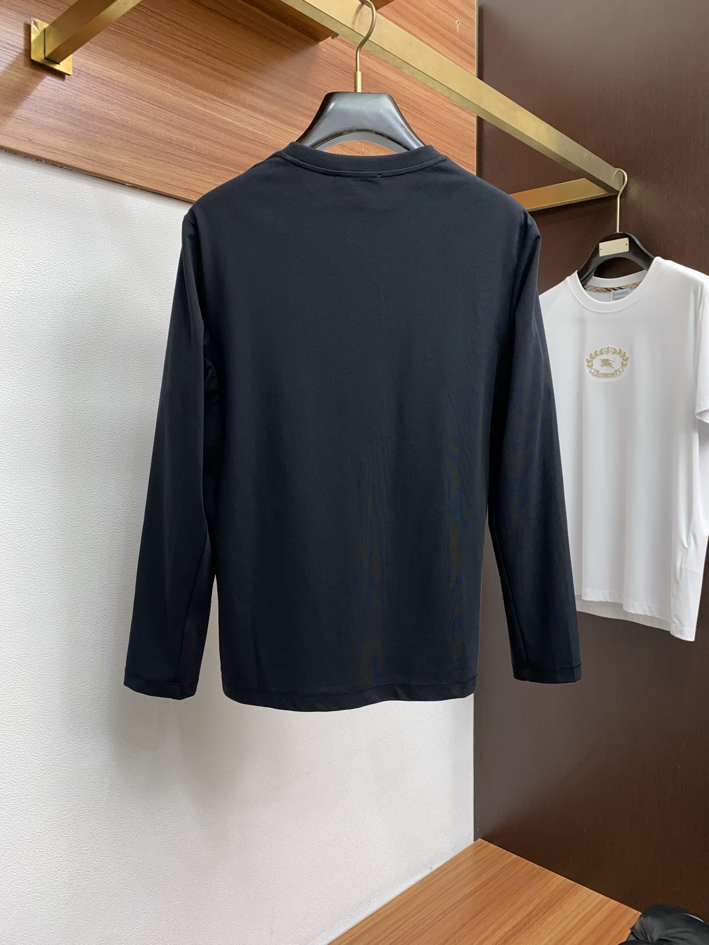 迪桑特 男士高端简约圆领长袖T恤衫 ，香港洋行渠道货，纯正血统品质，25年秋冬 新款，经典王牌系列！高端