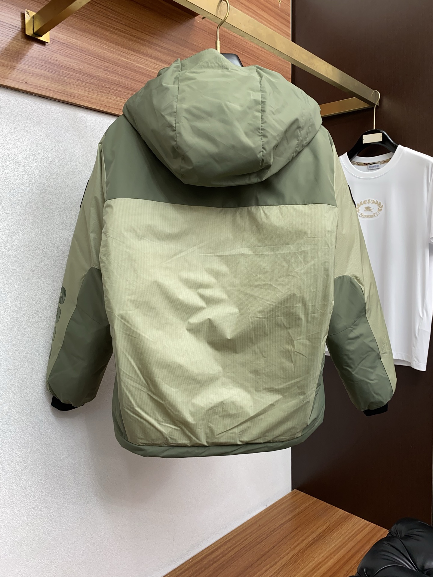 凯乐石 2025秋冬新款🆕羽绒服 原版1:1订制五金配件全进口原版定制 欢迎专柜对比 绝对的高品质 采用