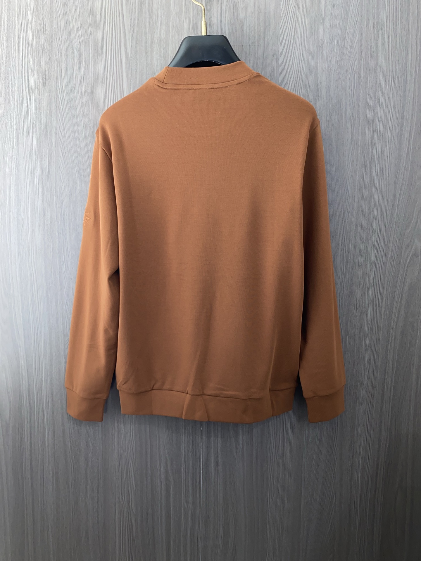 迪奥 2025 秋冬AW新品，时尚休闲打底加厚长袖卫衣专柜同步有售，进口加厚莫戴尔长绒棉拉绒面料，工艺极