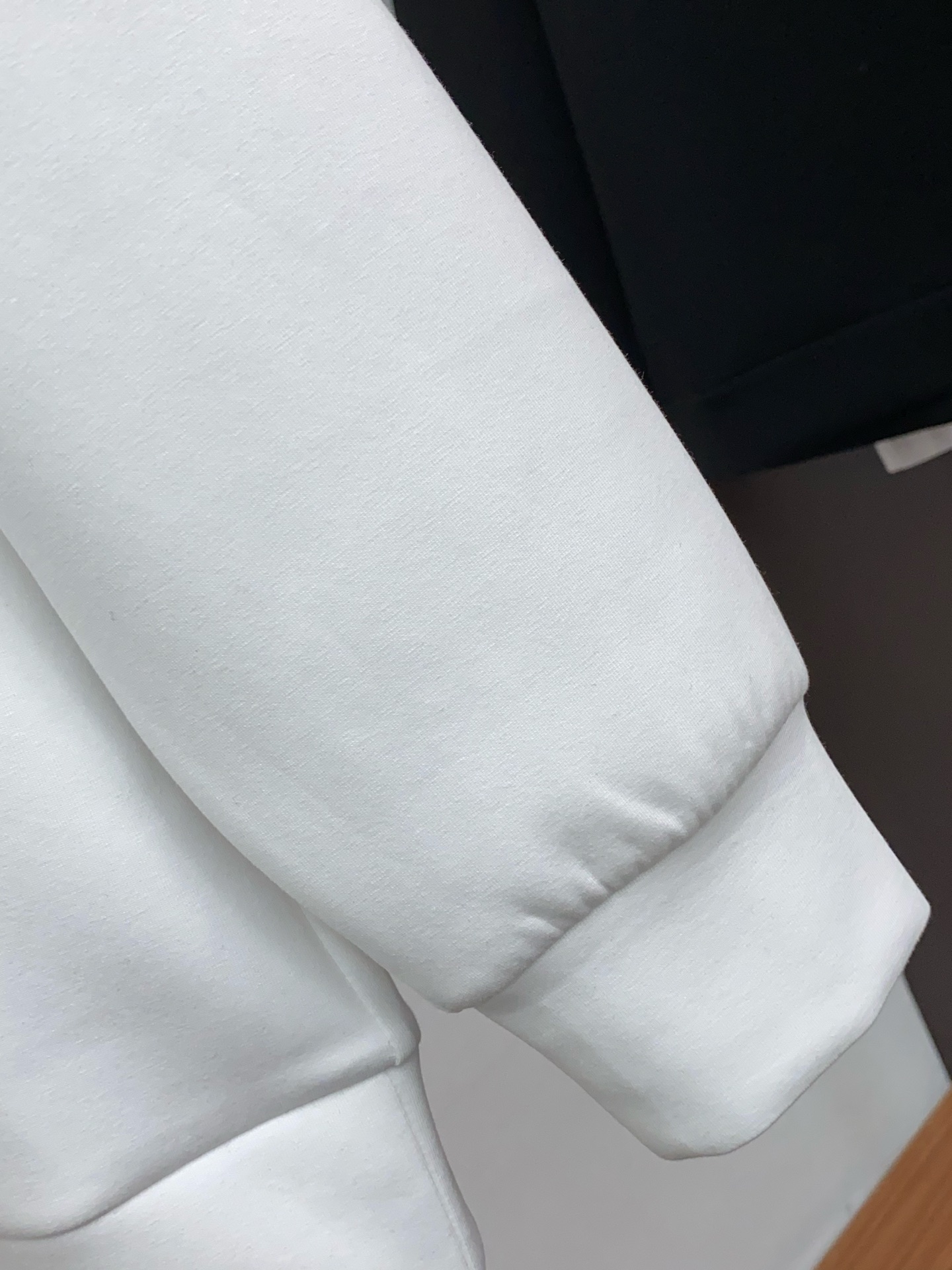 巴宝莉 2025秋冬新品，男士基础款圆领长袖T恤打底衫！贸易公司渠道稀出，同步GW发售，选用客供进口26