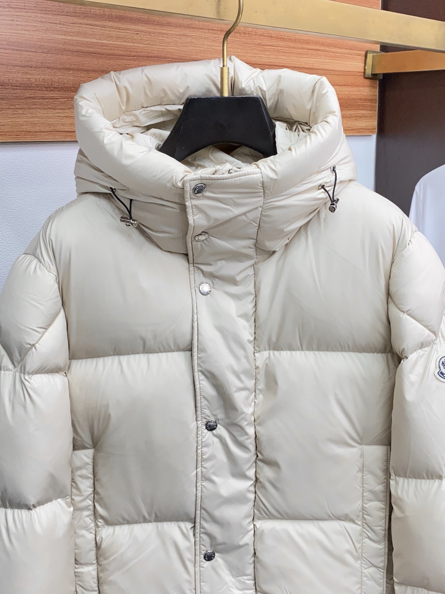 蒙口 25ss最新品 羽绒服夹克外套，设计帅气有型！百搭必备单品，时尚潮牌， 轻松营造酷帅氛围感 ，高级