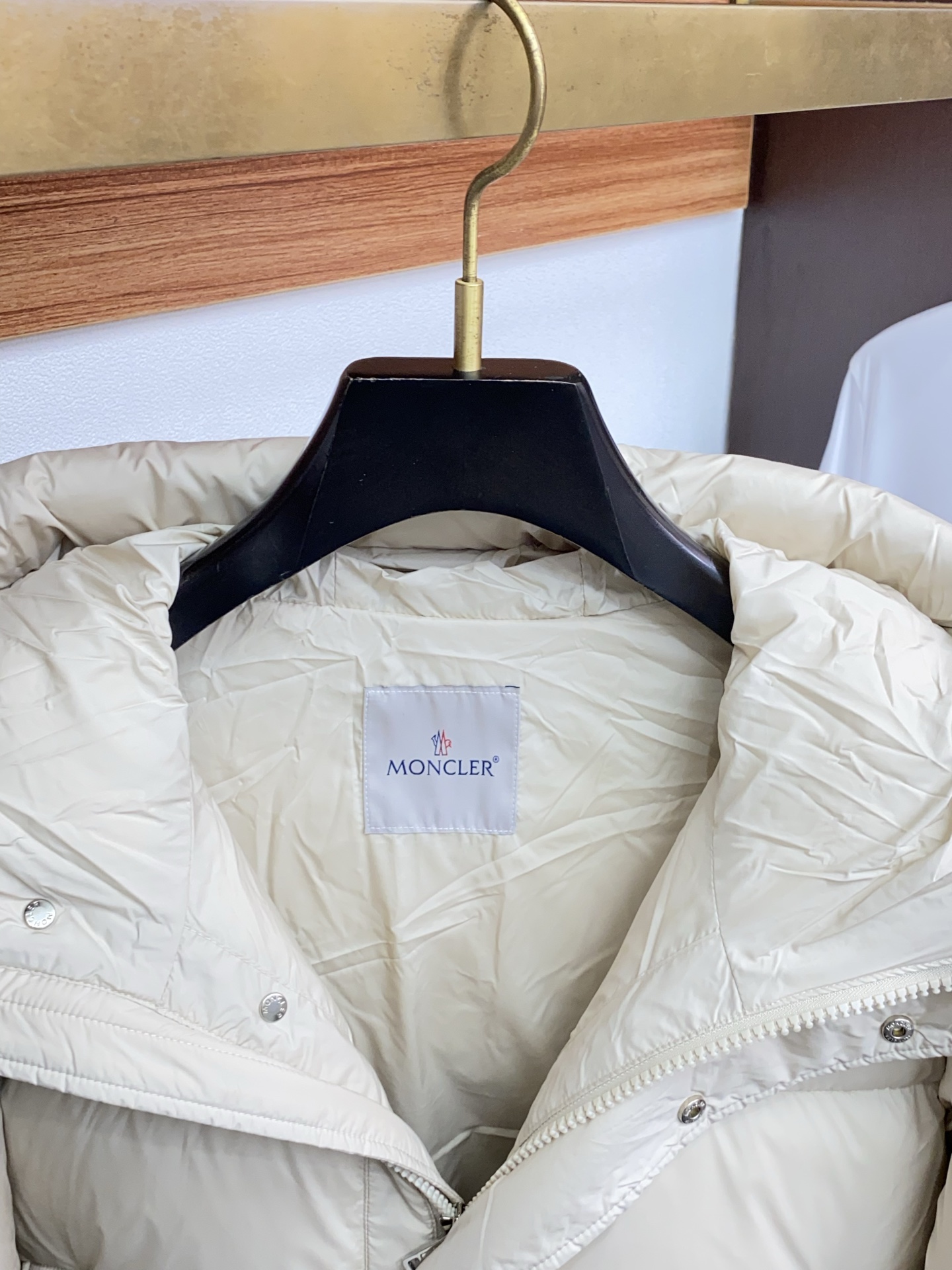 蒙口 25ss最新品 羽绒服夹克外套，设计帅气有型！百搭必备单品，时尚潮牌， 轻松营造酷帅氛围感 ，高级