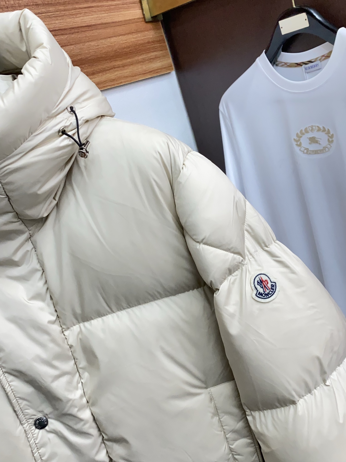 蒙口 25ss最新品 羽绒服夹克外套，设计帅气有型！百搭必备单品，时尚潮牌， 轻松营造酷帅氛围感 ，高级