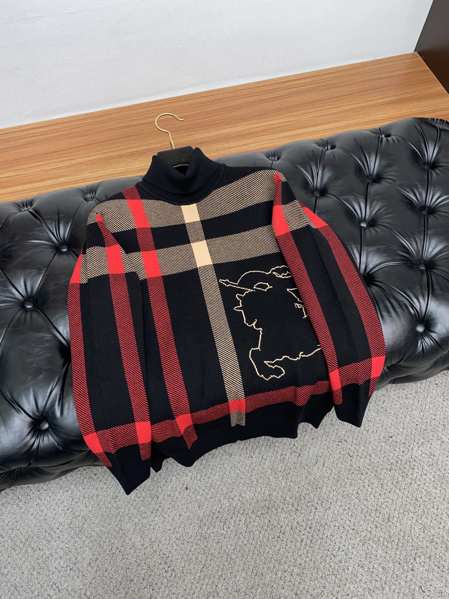 巴宝莉 高领毛衣 重磅推荐！2025aw秋冬新款 专柜同步 时尚经典基础款本色针织 大牌元素logo 秋