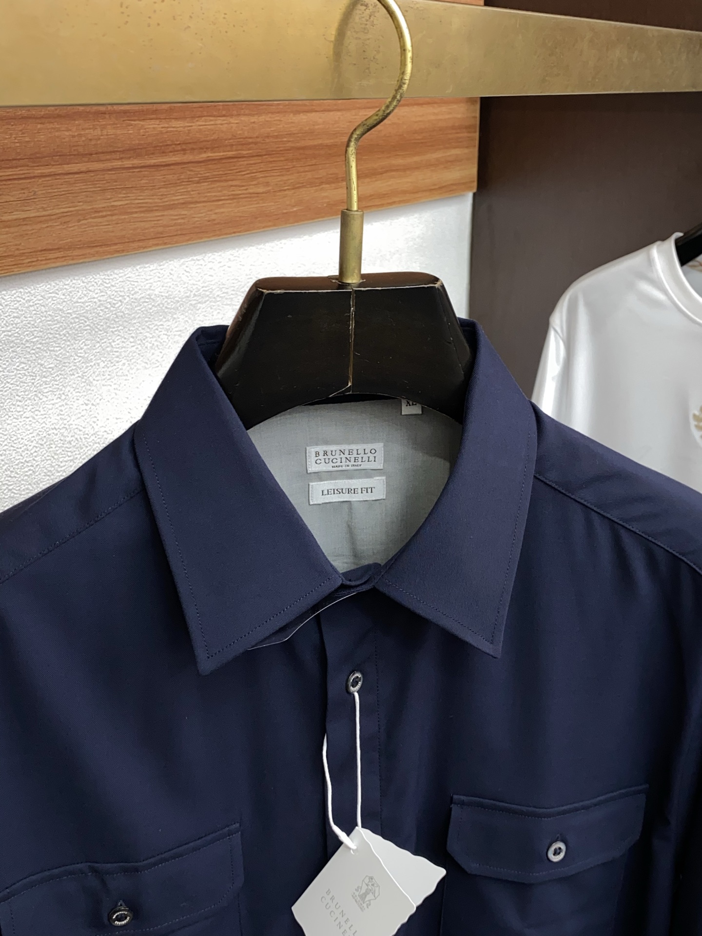 BC 男士商务休闲长袖衬衫.官方同步系列！颇具意大利典型风格的时装，在面料选取和工艺方面都相当考究，极符