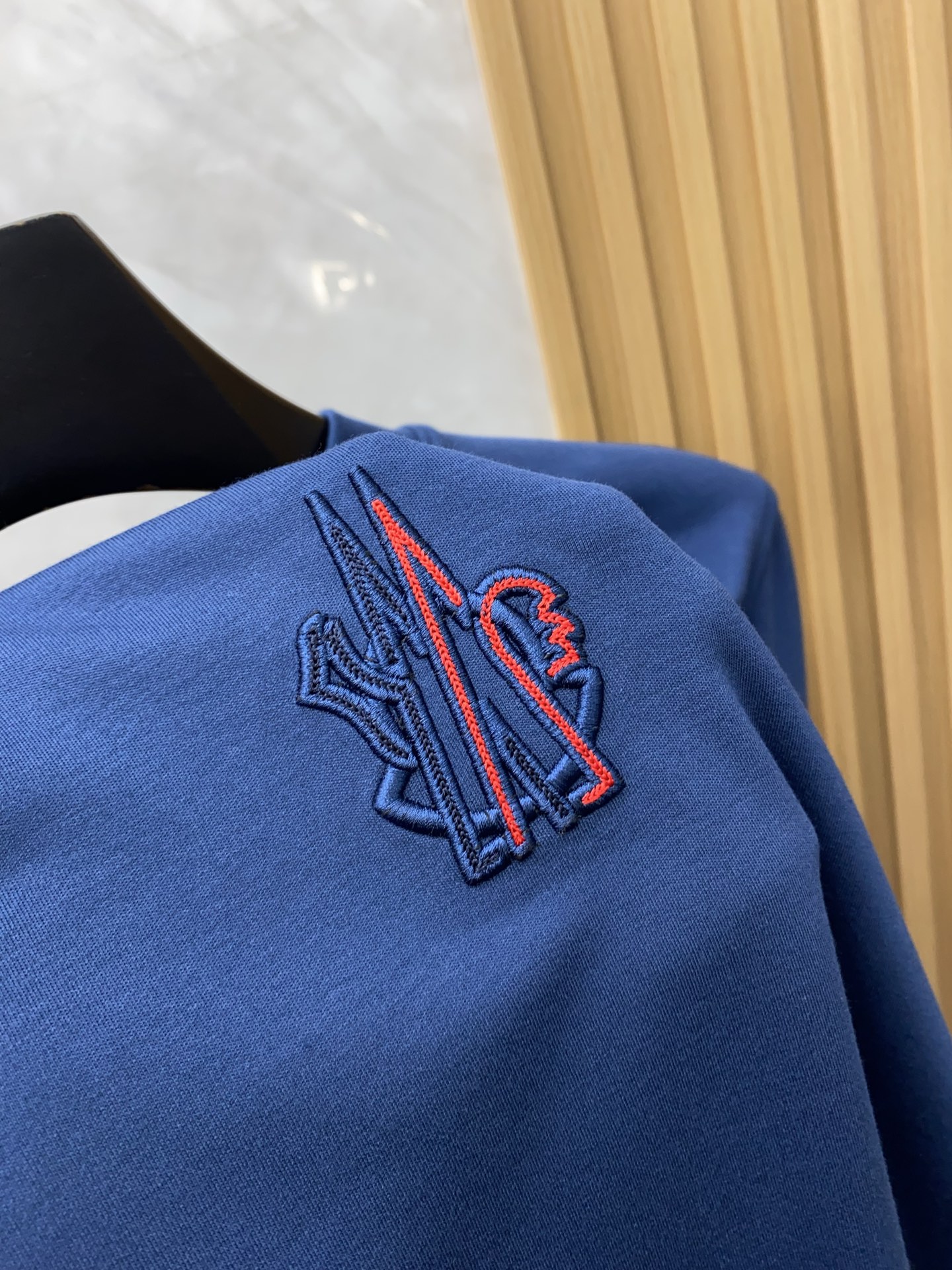 Moncler Long Sleeve Cotton T-Shirt with Embroidered Logo - Black 6 i1760710991101 599 0 5