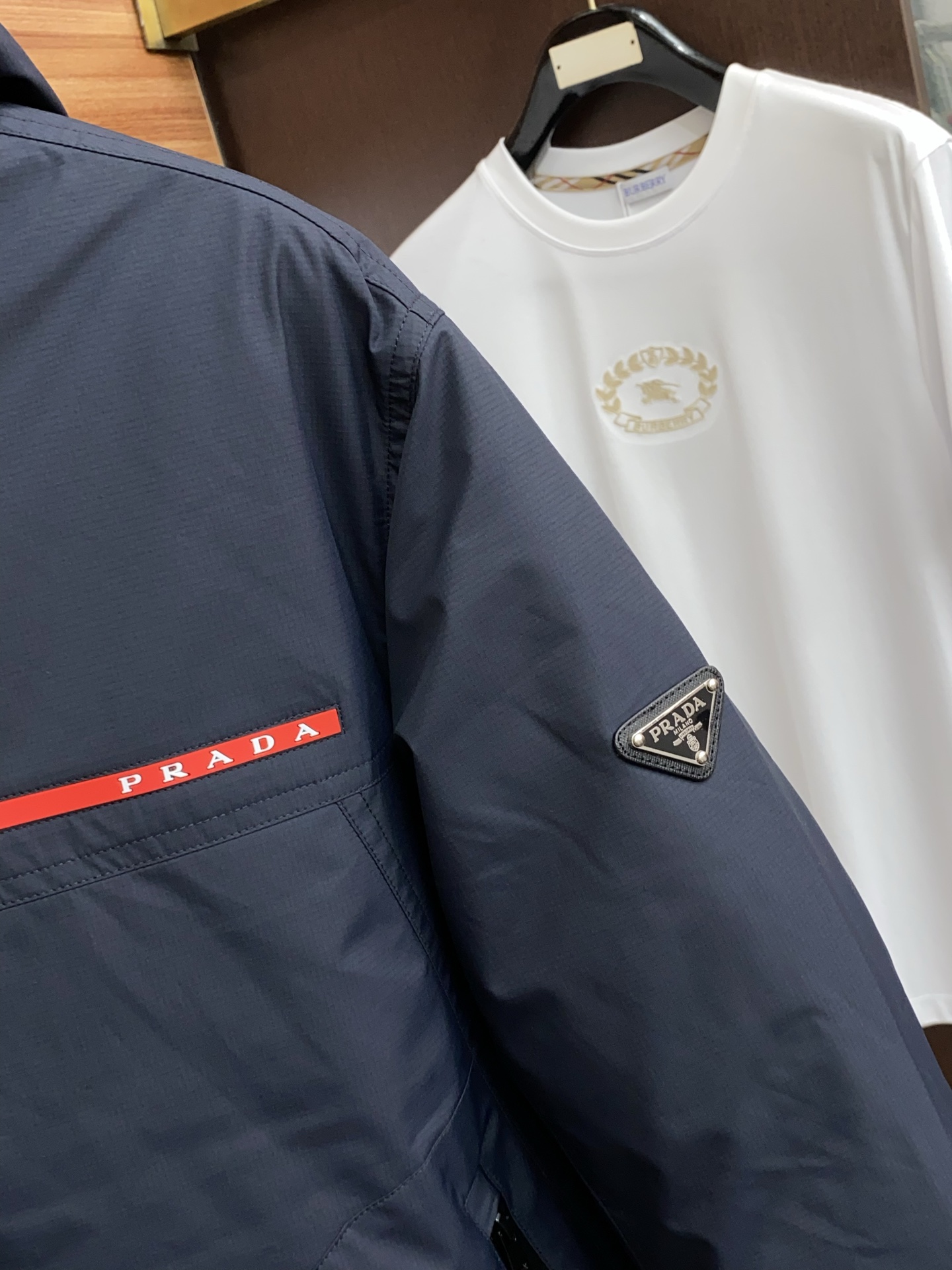 2025秋冬新款🆕羽绒服 原版1:1订制五金配件全进口原版定制 欢迎专柜对比 绝对的高品质 超柔软 充羽