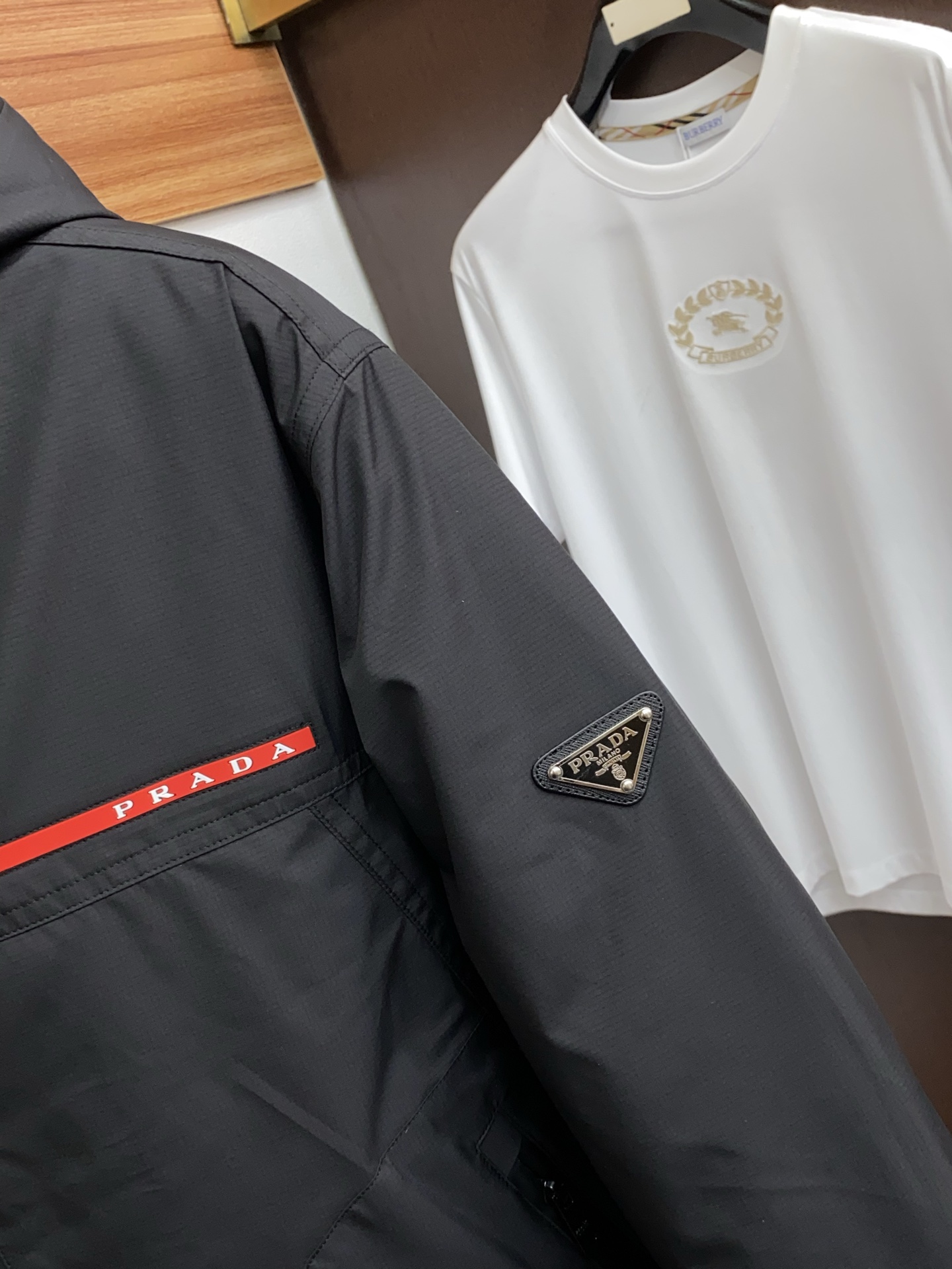 2025秋冬新款🆕羽绒服 原版1:1订制五金配件全进口原版定制 欢迎专柜对比 绝对的高品质 超柔软 充羽