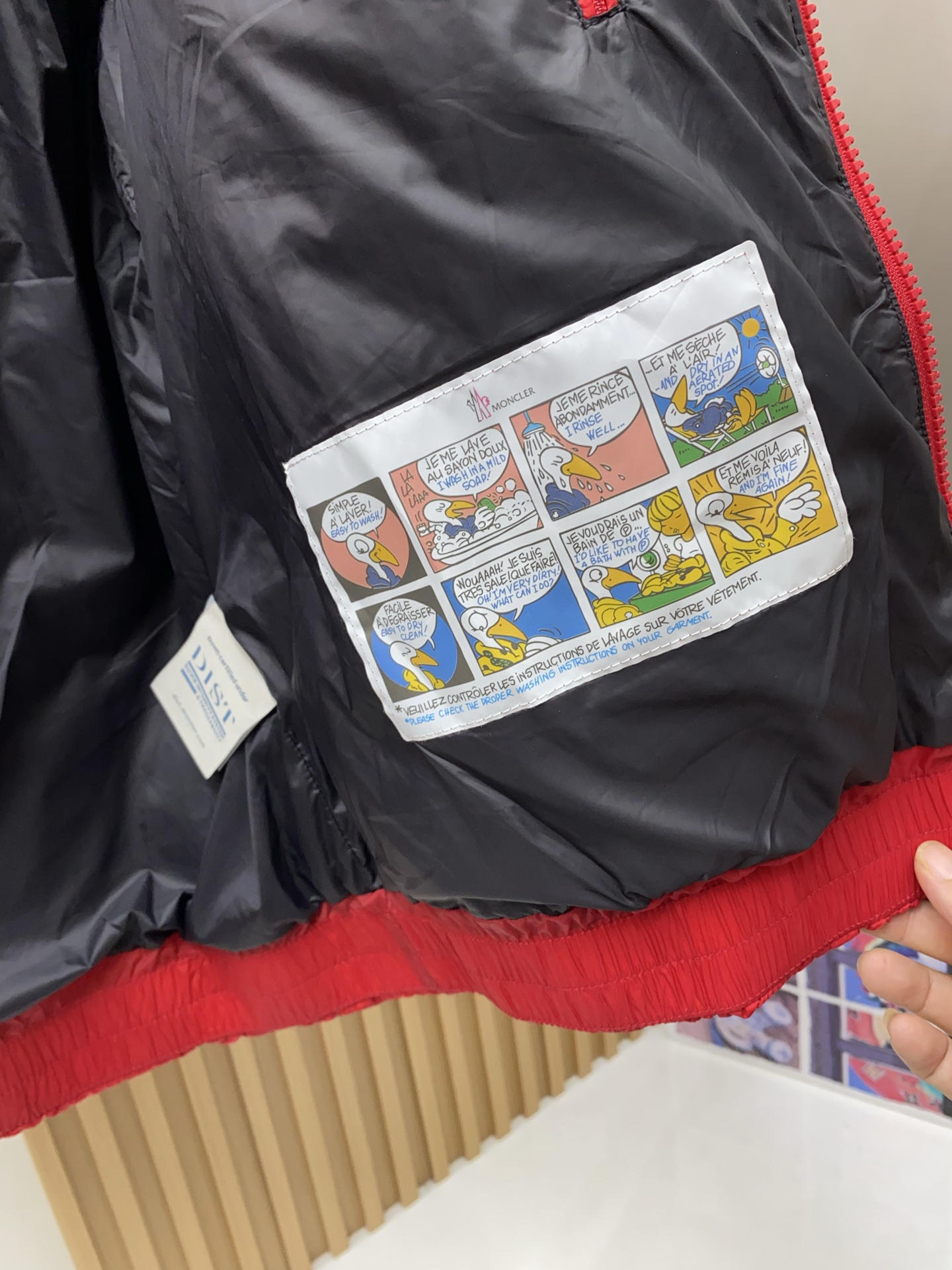 蒙口 25秋冬男士时尚原版专柜同步羽绒服 轻奢时尚休闲风格，轻盈保暖柔软！低调系列时尚百搭，就是有型！香