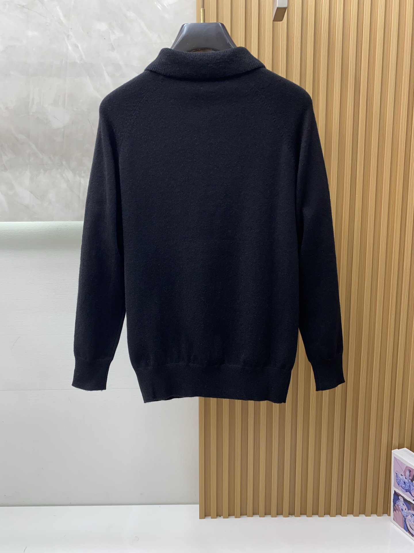 Moncler Wool Blend Knit Sweater - Classic Business Casual Style 10 i1760874418655 9246 0 8