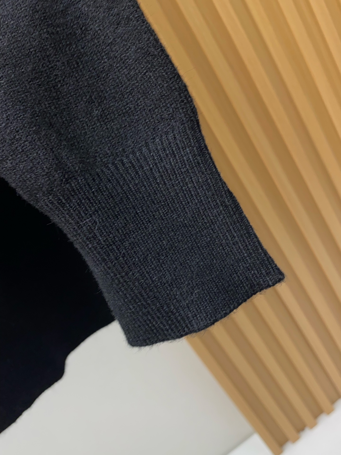 Moncler Wool Blend Knit Sweater - Classic Business Casual Style 8 i1760874418830 2032 0 6