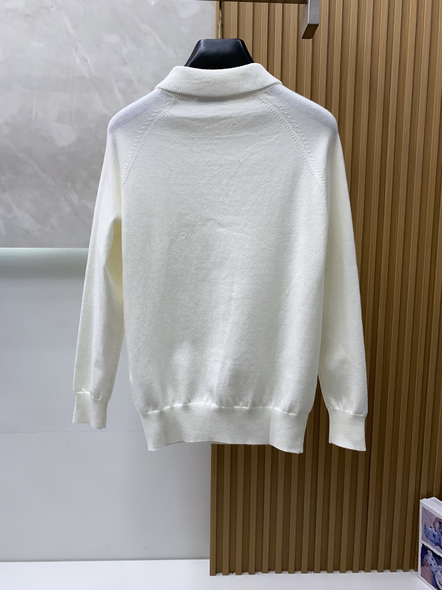 Moncler Wool Blend Knit Sweater - Classic Business Casual Style 3 i1760874424213 6737 0 1