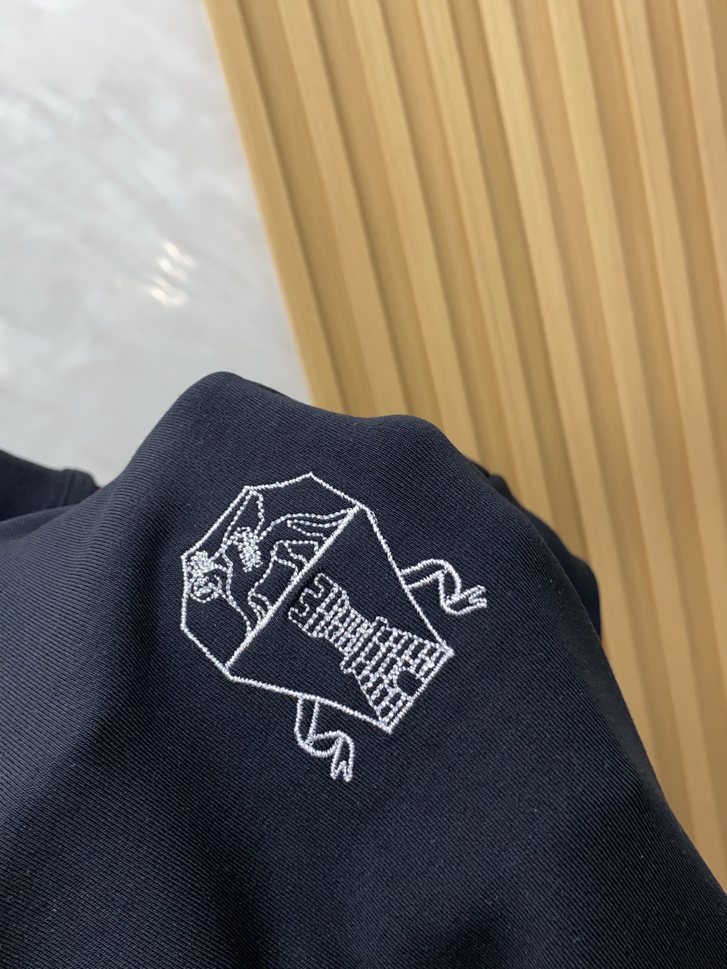 BC 2025 秋冬AW新品，时尚休闲打底加厚长袖卫衣专柜同步有售，进口加厚莫戴尔长绒棉拉绒面料，工艺极